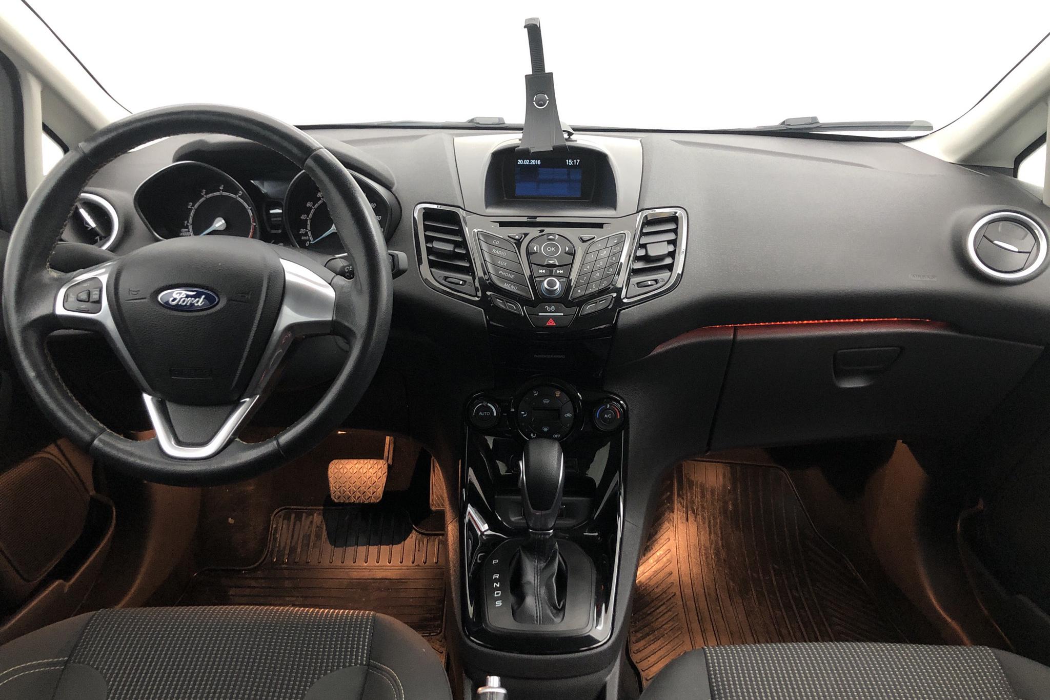 Ford Fiesta 1.0T EcoBoost 5dr (100hk) - 8 218 mil - Automat - svart - 2016