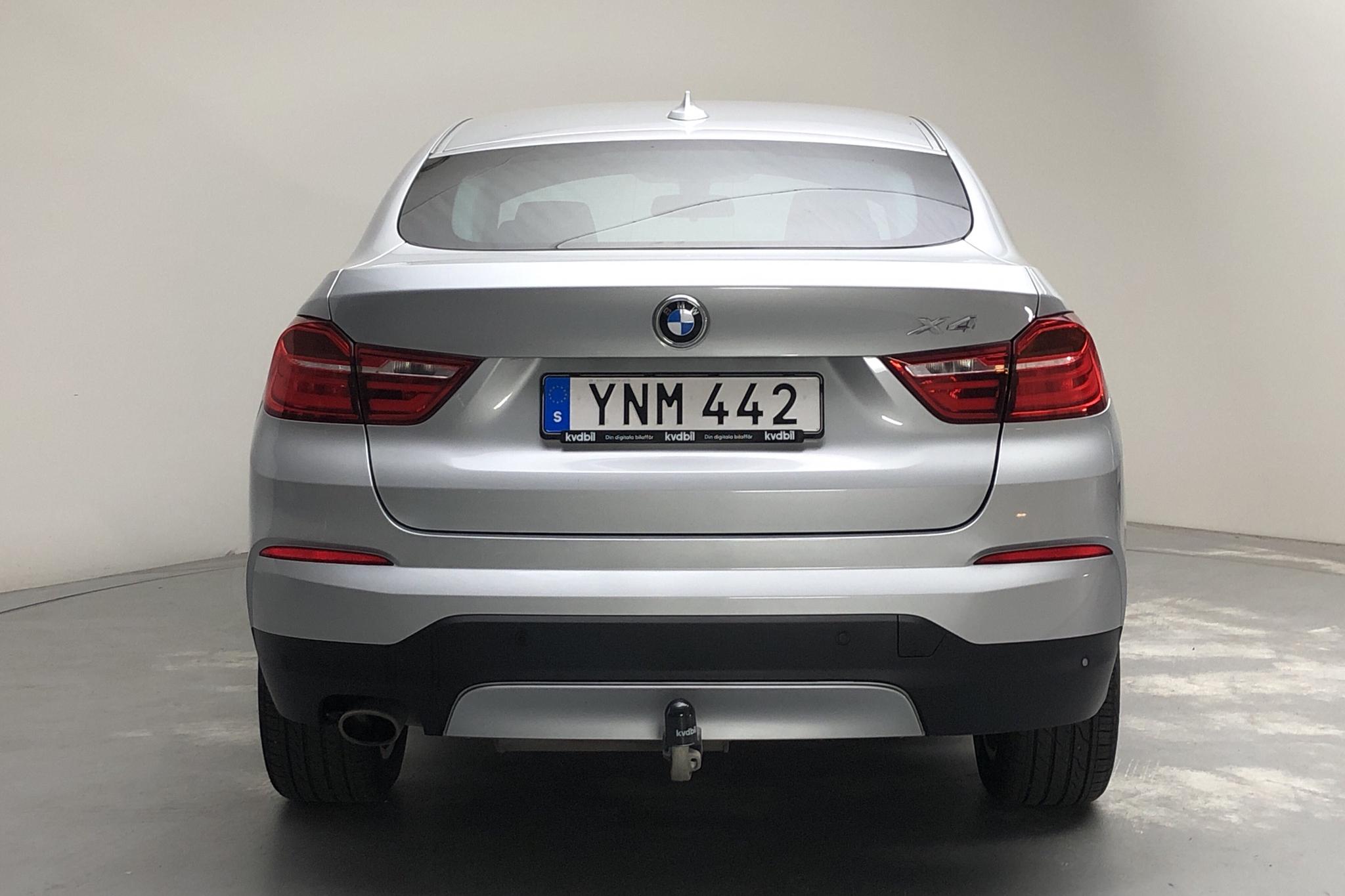 BMW X4 xDrive 20d, F26 (190hk) - 10 129 mil - Automat - silver - 2017