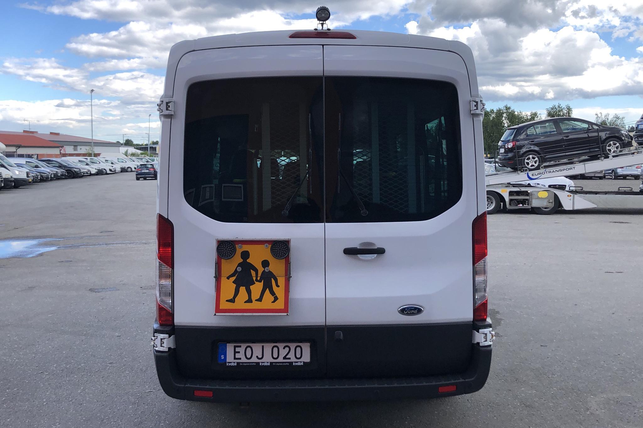 Ford Transit 310 2.2 TDCi Skåp (125hk) - 27 423 mil - Manuell - vit - 2015