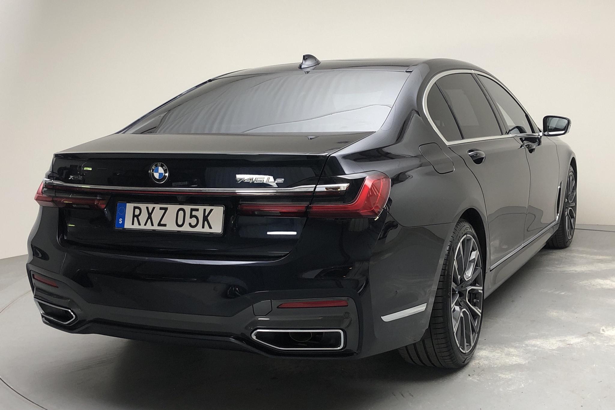 BMW 745Le iPerformance xDrive Sedan LCI 12,0 kWh, G12 (394hk) - 24 770 km - Automatic - black - 2021