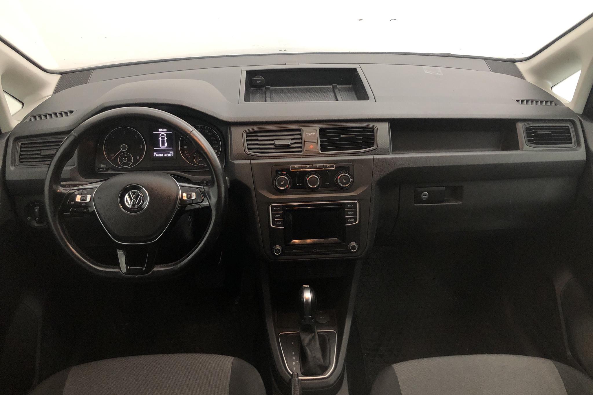 VW Caddy 2.0 TDI Maxi Skåp (102hk) - 13 461 mil - Automat - silver - 2017