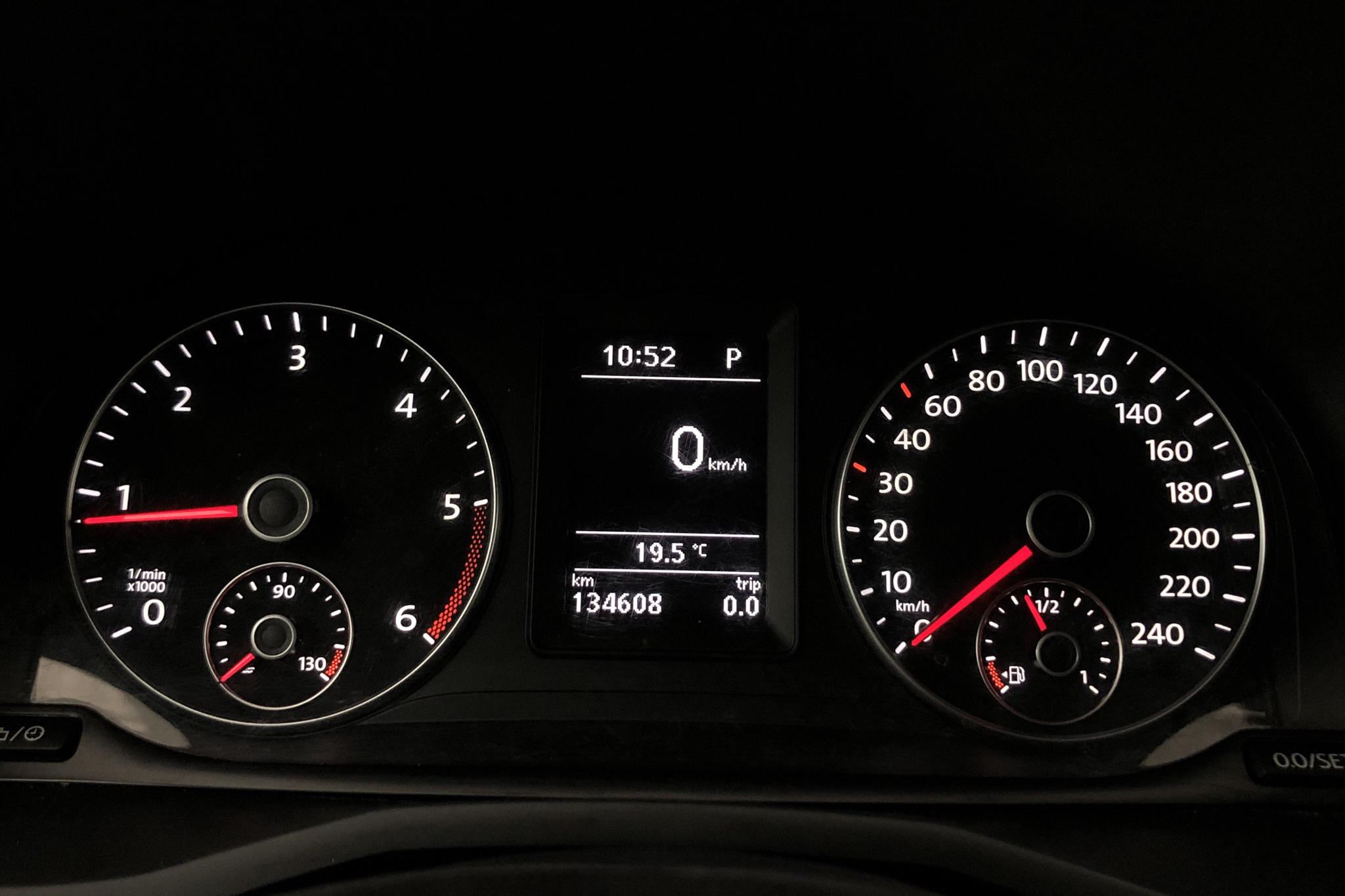 VW Caddy 2.0 TDI Maxi Skåp (102hk) - 134 610 km - Automatic - silver - 2017