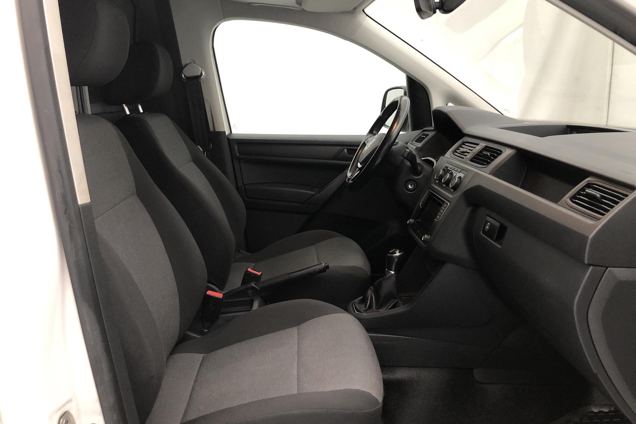 VW Caddy 2.0 TDI Skåp (75hk) - 7 399 mil - Manuell - vit - 2016