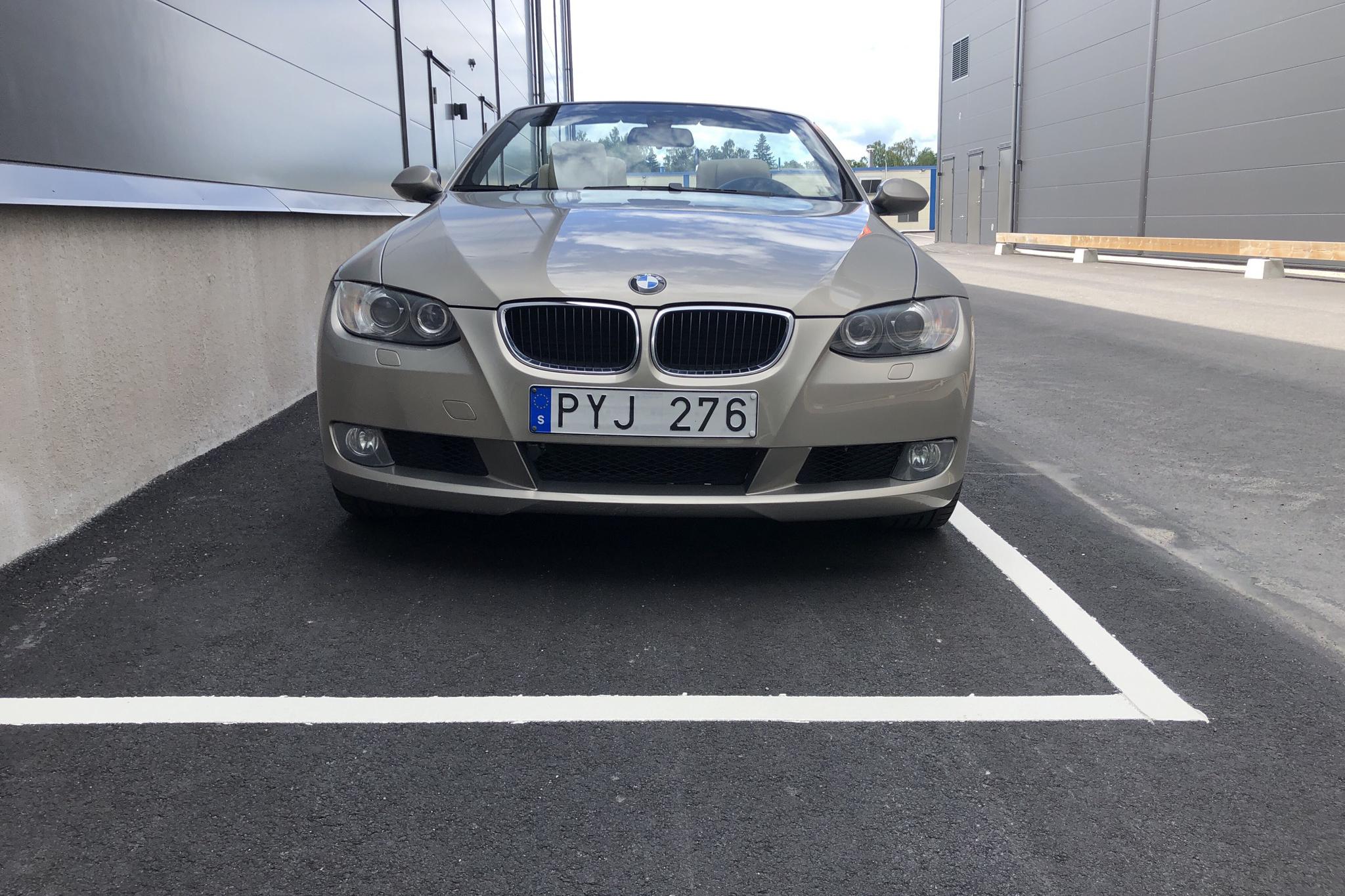 BMW 320i Cabriolet, E93 (170hk) - 13 942 mil - Manuell - Light Brown - 2007