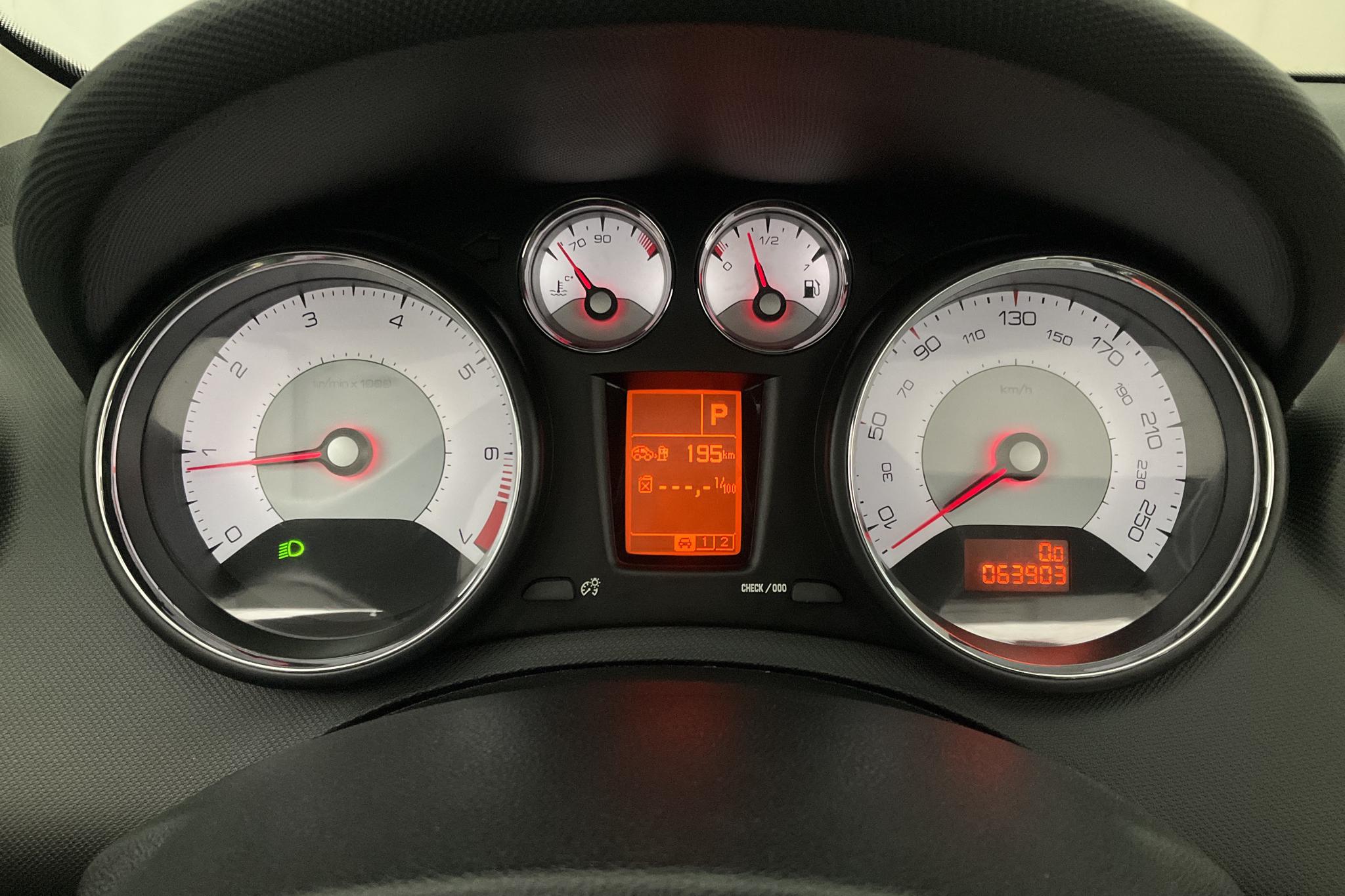 Peugeot 308 CC 1.6 Turbo (156hk) - 6 391 mil - Automat - svart - 2010