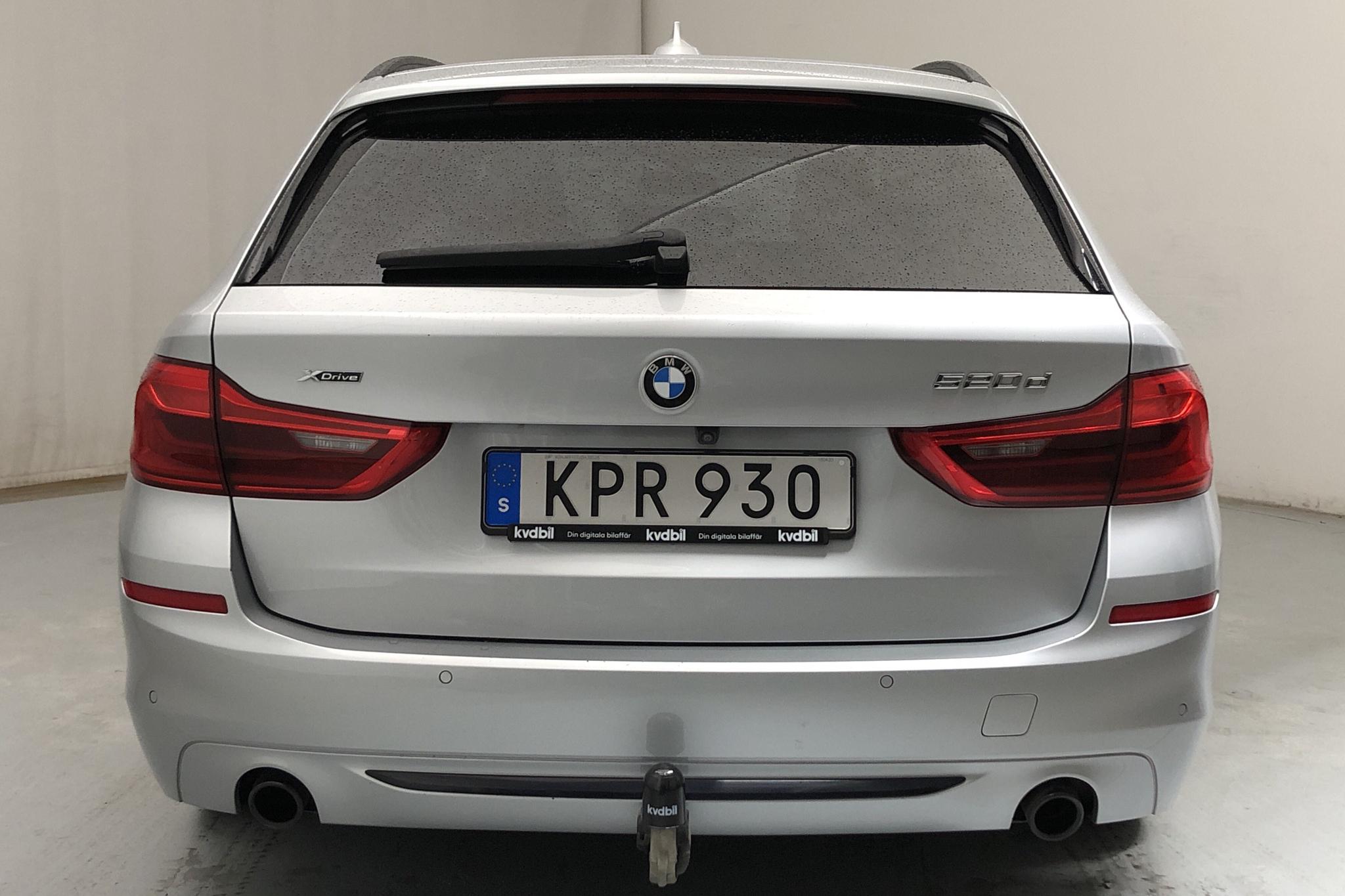 BMW 520d xDrive Touring, G31 (190hk) - 10 712 mil - Automat - silver - 2018
