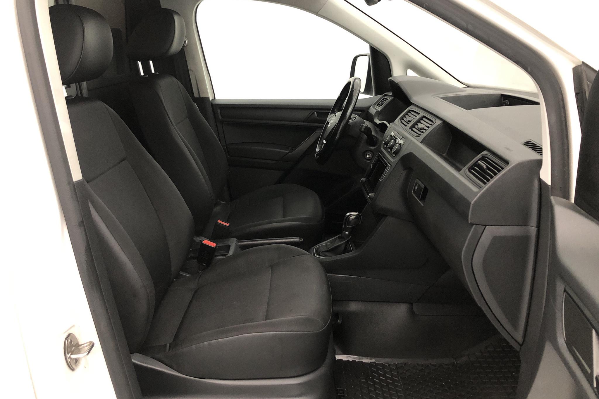 VW Caddy 2.0 TDI Maxi Skåp (102hk) - 97 830 km - Automatic - white - 2017
