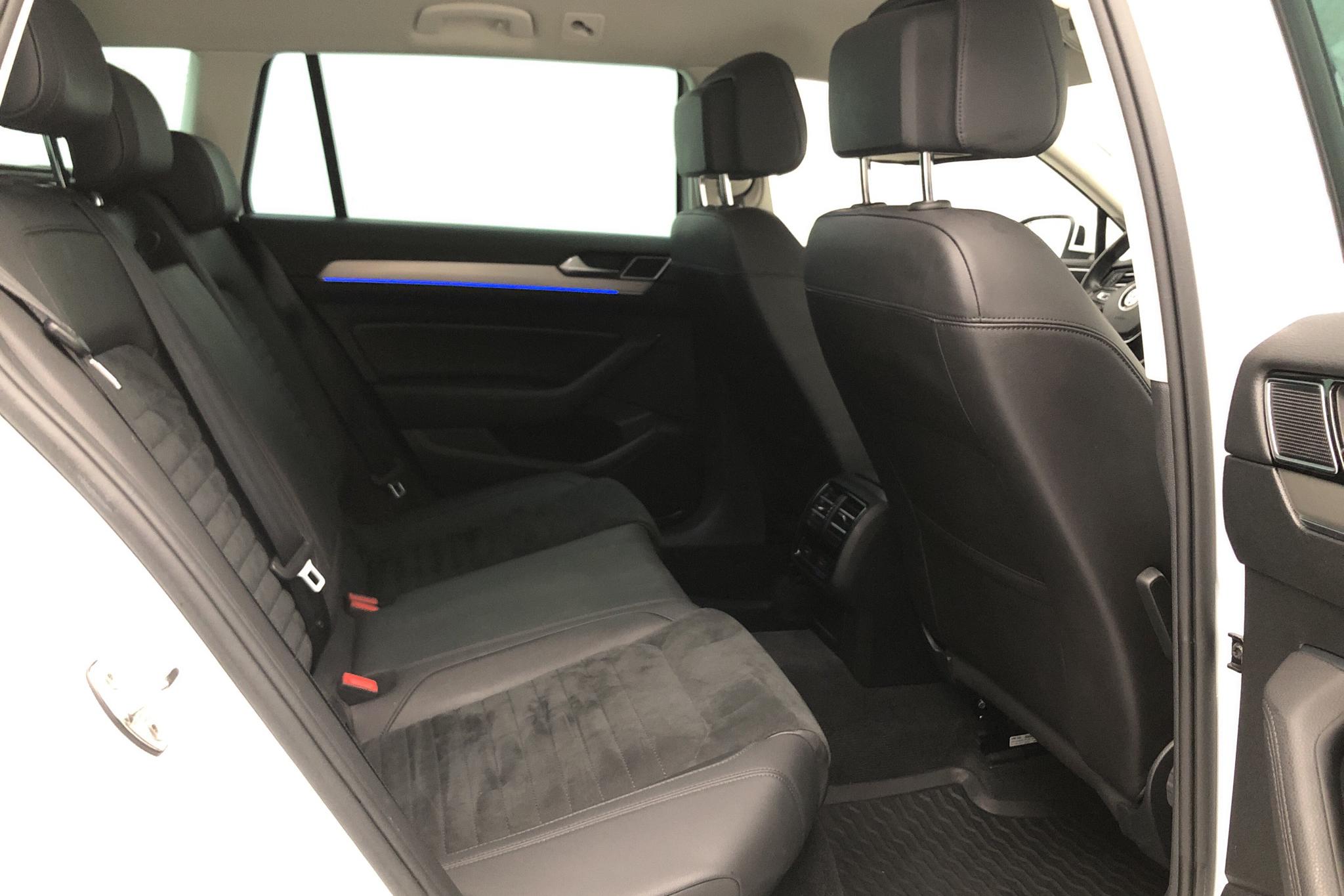 VW Passat 1.4 Plug-in-Hybrid Sportscombi (218hk) - 75 960 km - Automatic - white - 2018
