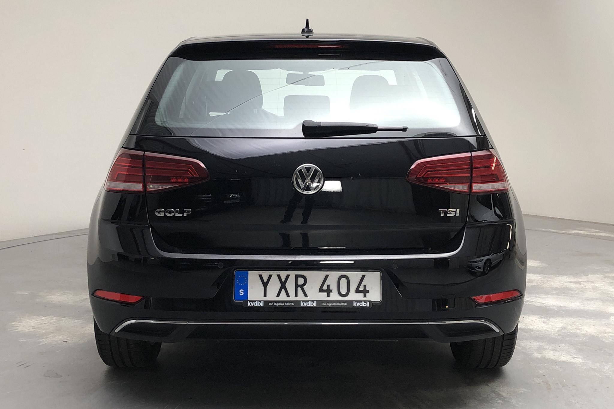 VW Golf VII 1.0 TSI 5dr (110hk) - 4 317 mil - Automat - svart - 2018