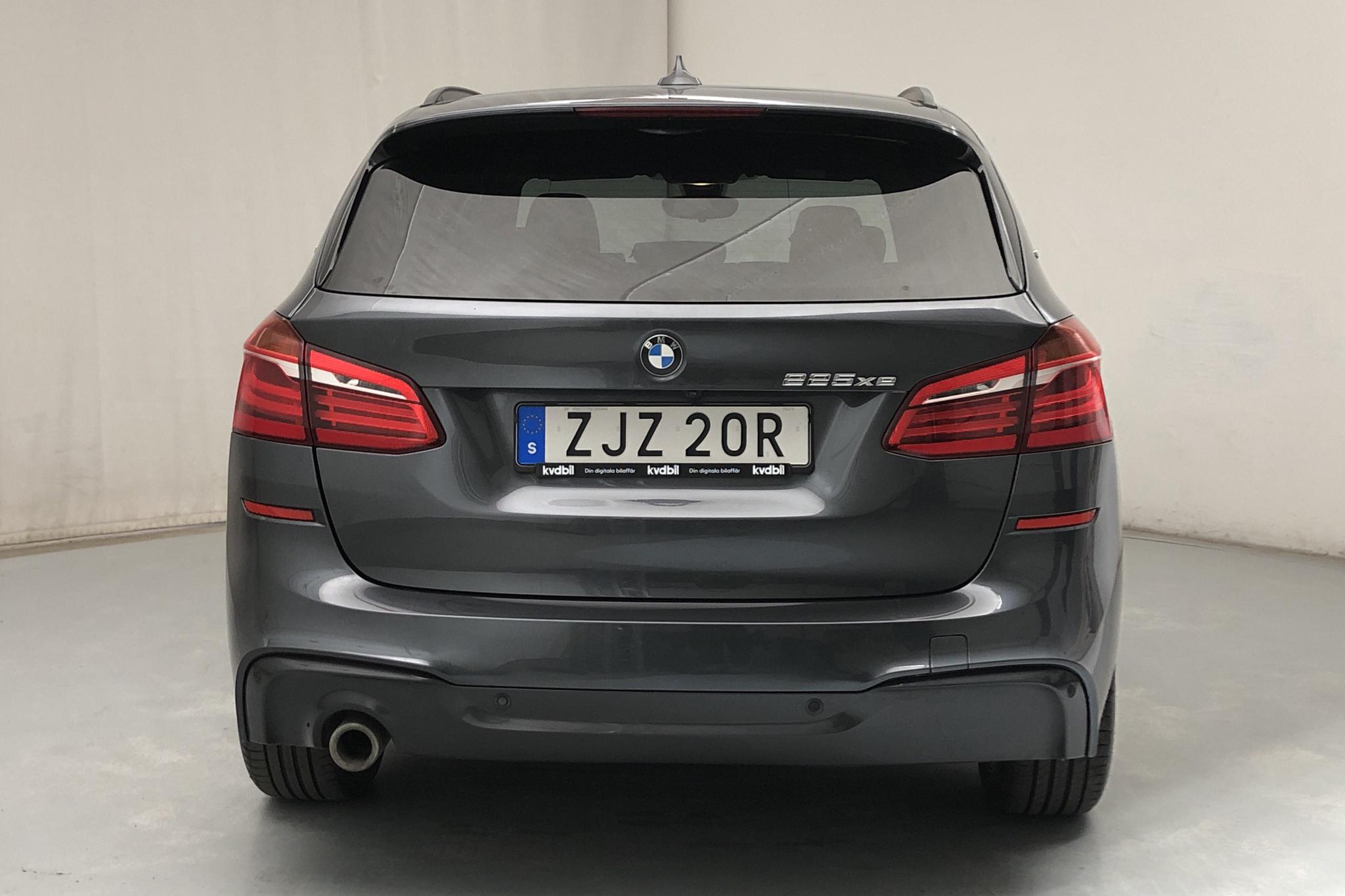 BMW 225xe Active Tourer LCI, F45 (224hk) - 3 569 mil - Automat - grå - 2019