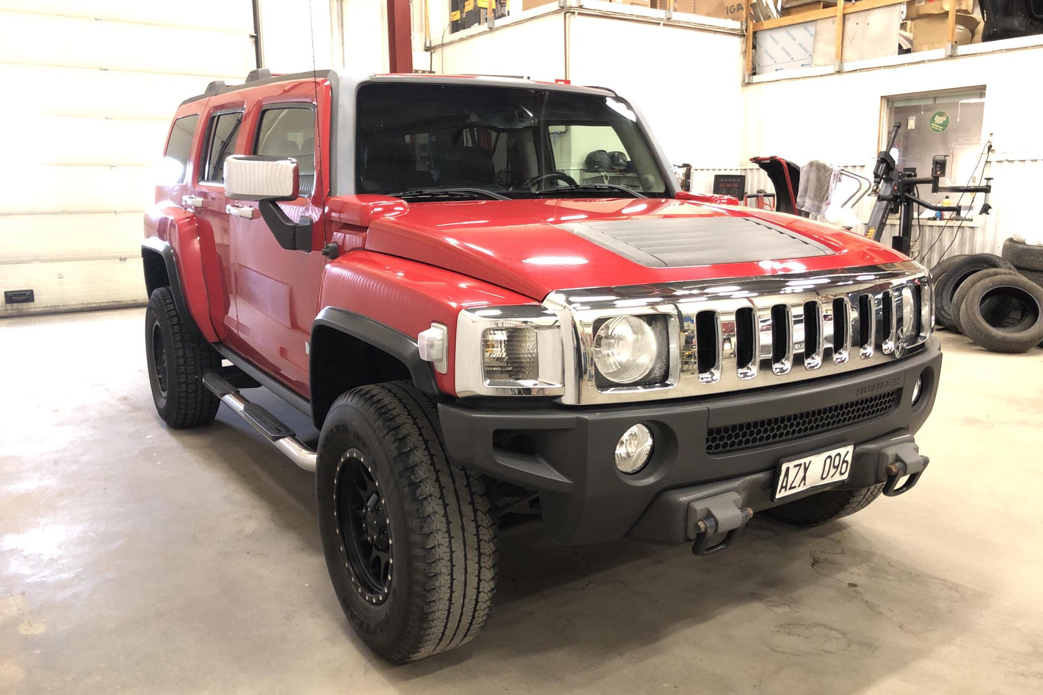 Hummer H3 3.5 (223hk) - 102 890 km - Automatic - red - 2006