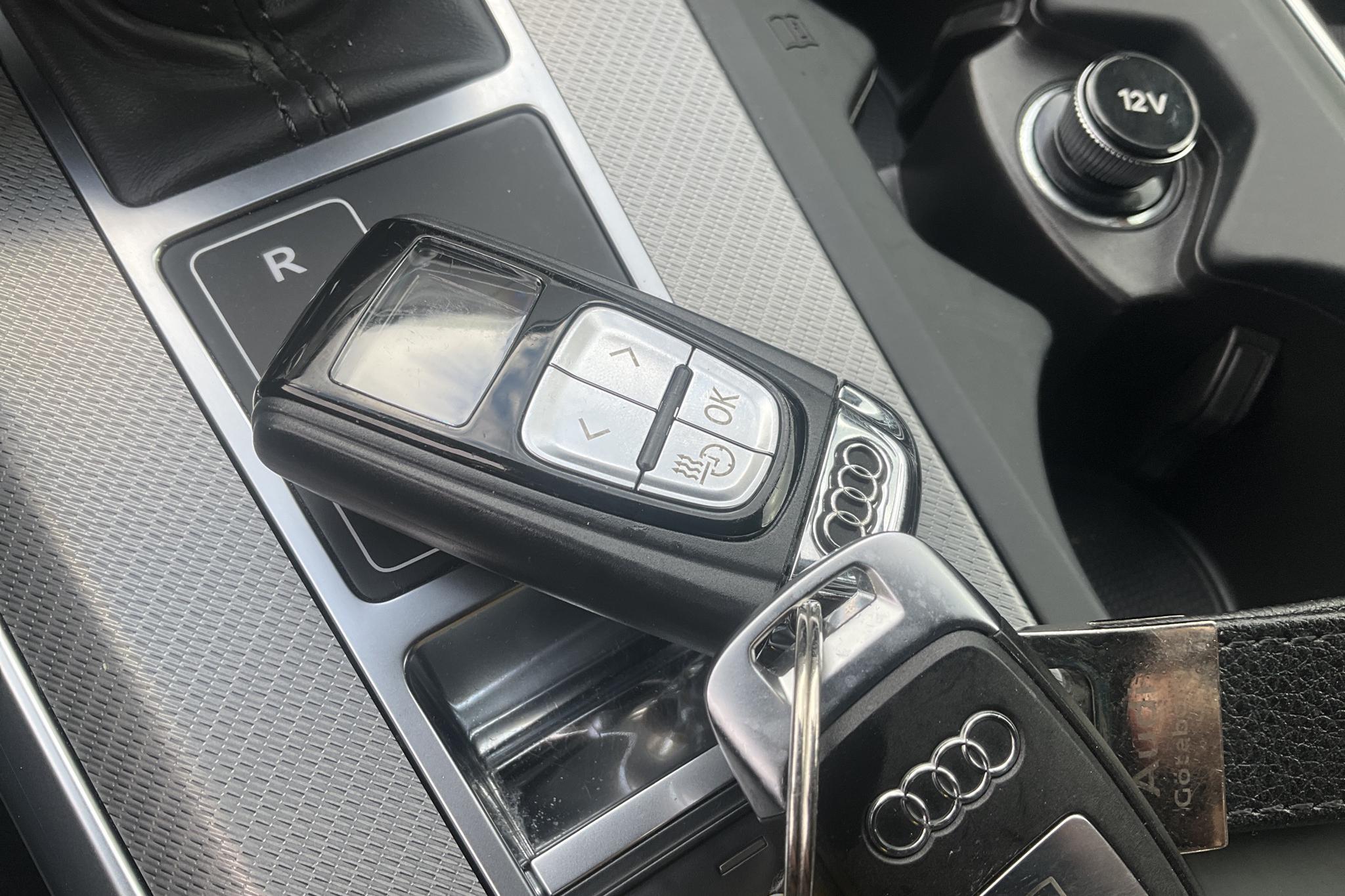 Audi A6 Avant 45 TFSI quattro (245hk) - 80 690 km - Automatic - white - 2019