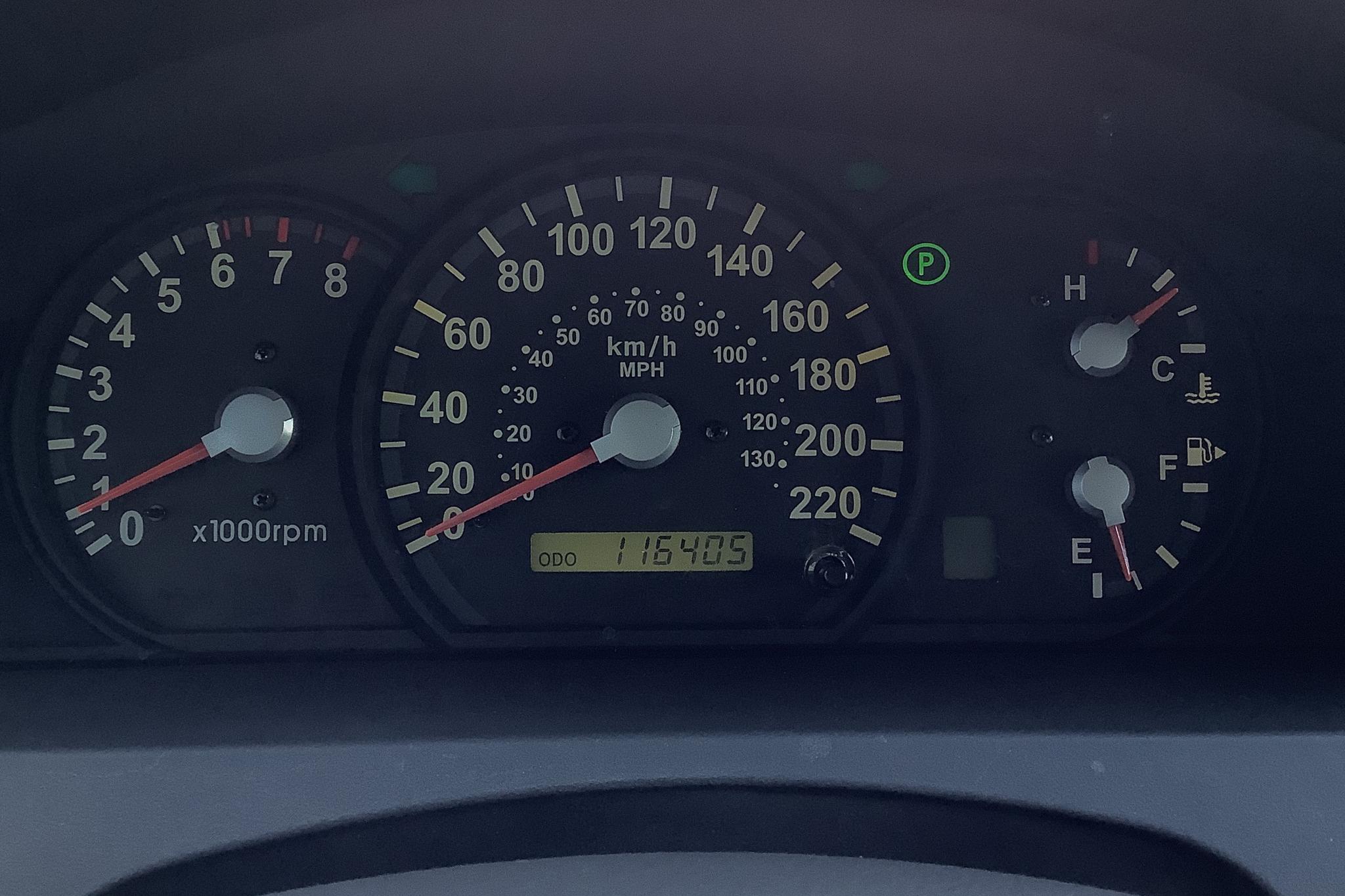 KIA Sorento 3.5 V6 (195hk) - 11 641 mil - Automat - röd - 2005