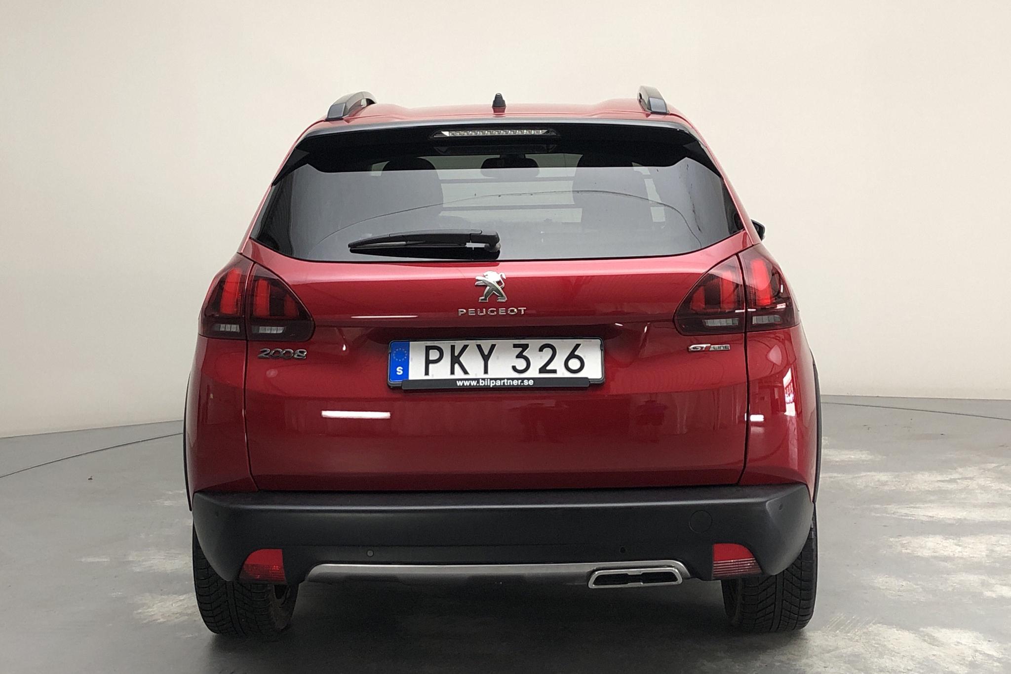 Peugeot 2008 PureTech (110hk) - 3 706 mil - Automat - Dark Red - 2019