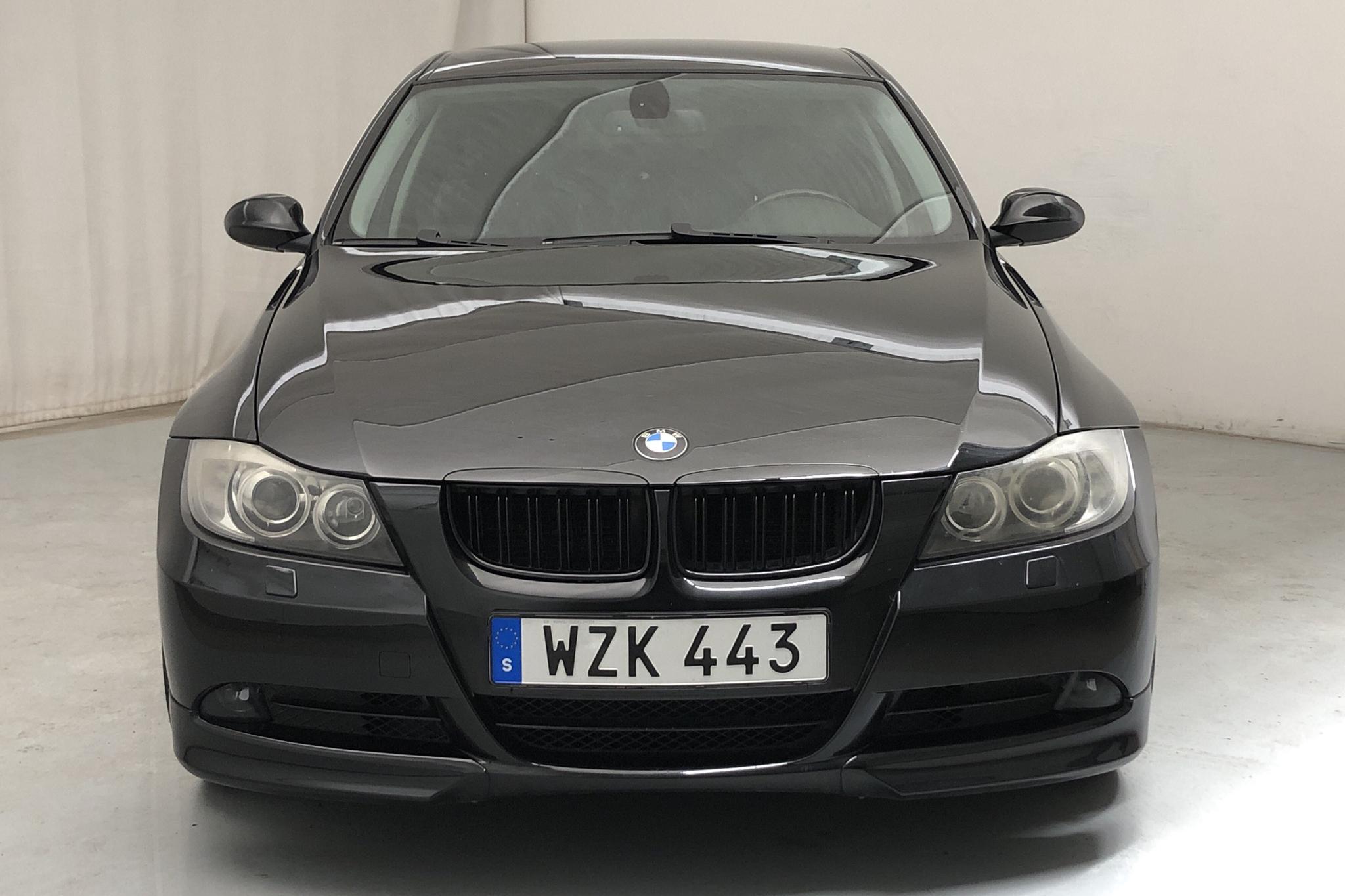 BMW 330i Sedan, E90 (258hk) - 232 620 km - Manual - black - 2005