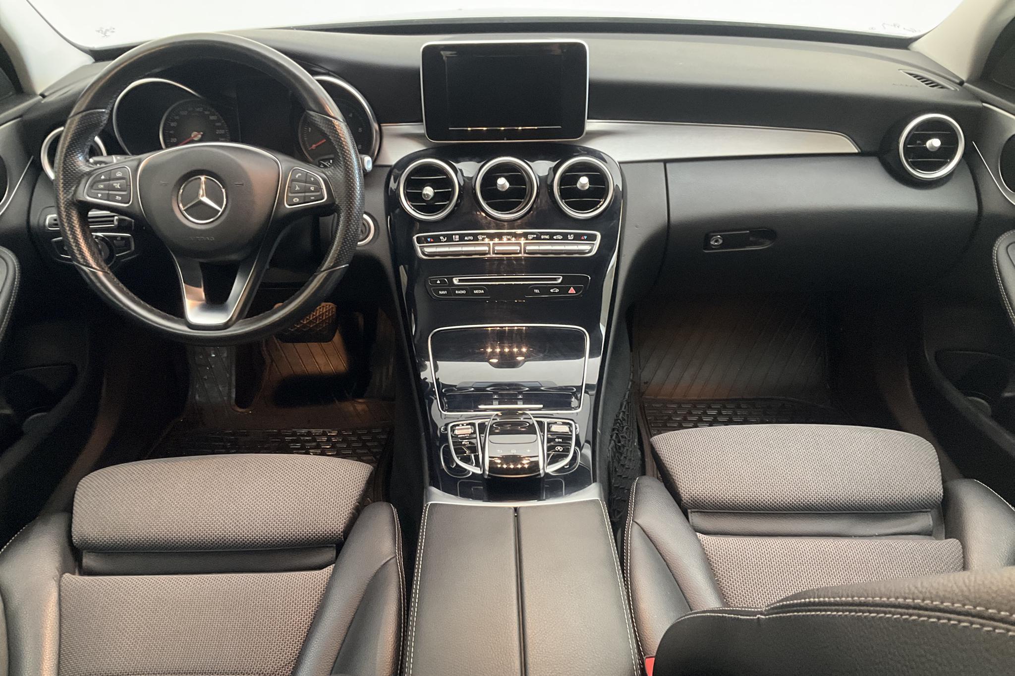 Mercedes C 220 BlueTEC Kombi S205 (170hk) - 11 166 mil - Automat - silver - 2015