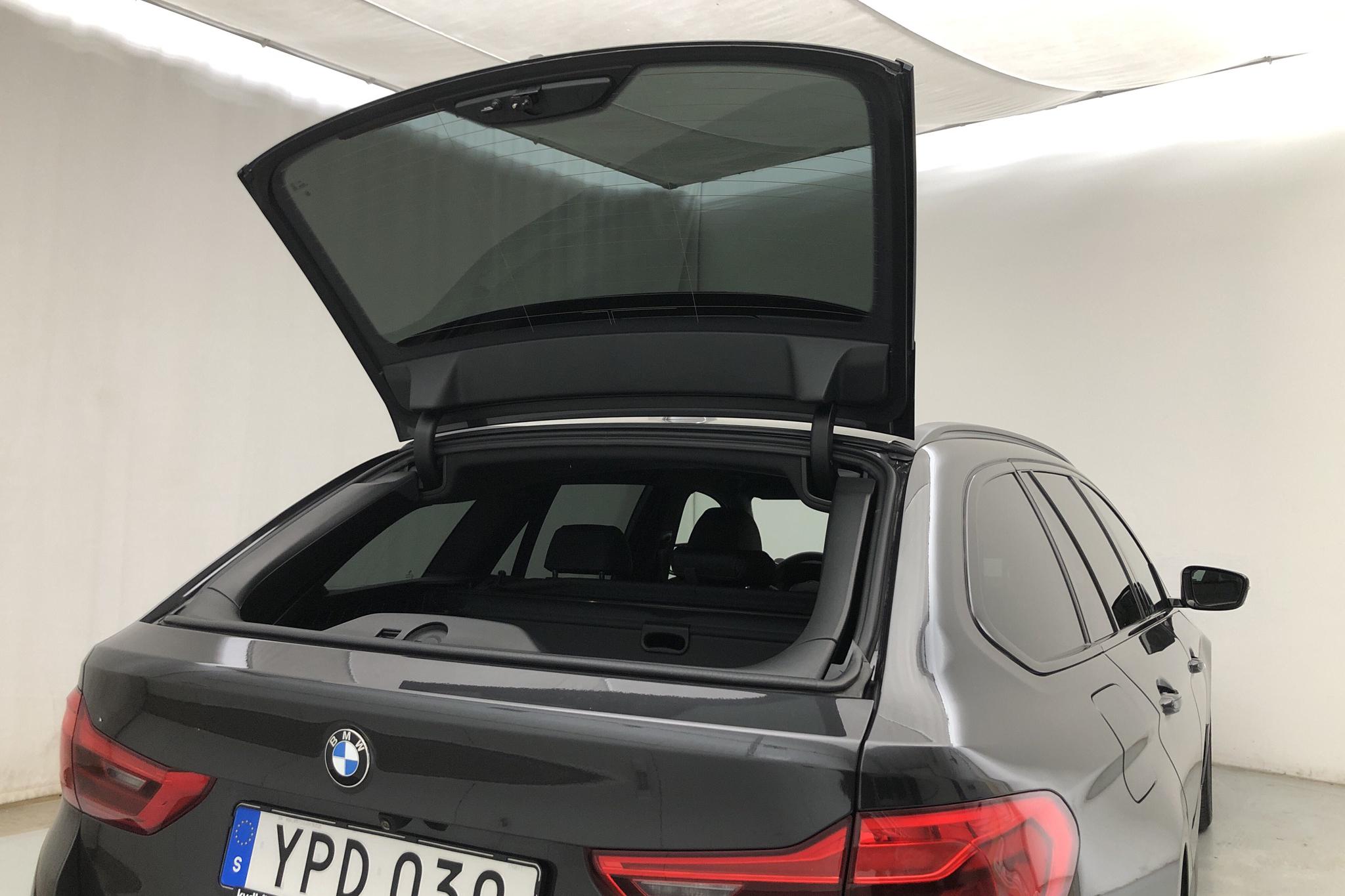 BMW 520d xDrive Touring, G31 (190hk) - 42 080 km - Automatic - gray - 2018
