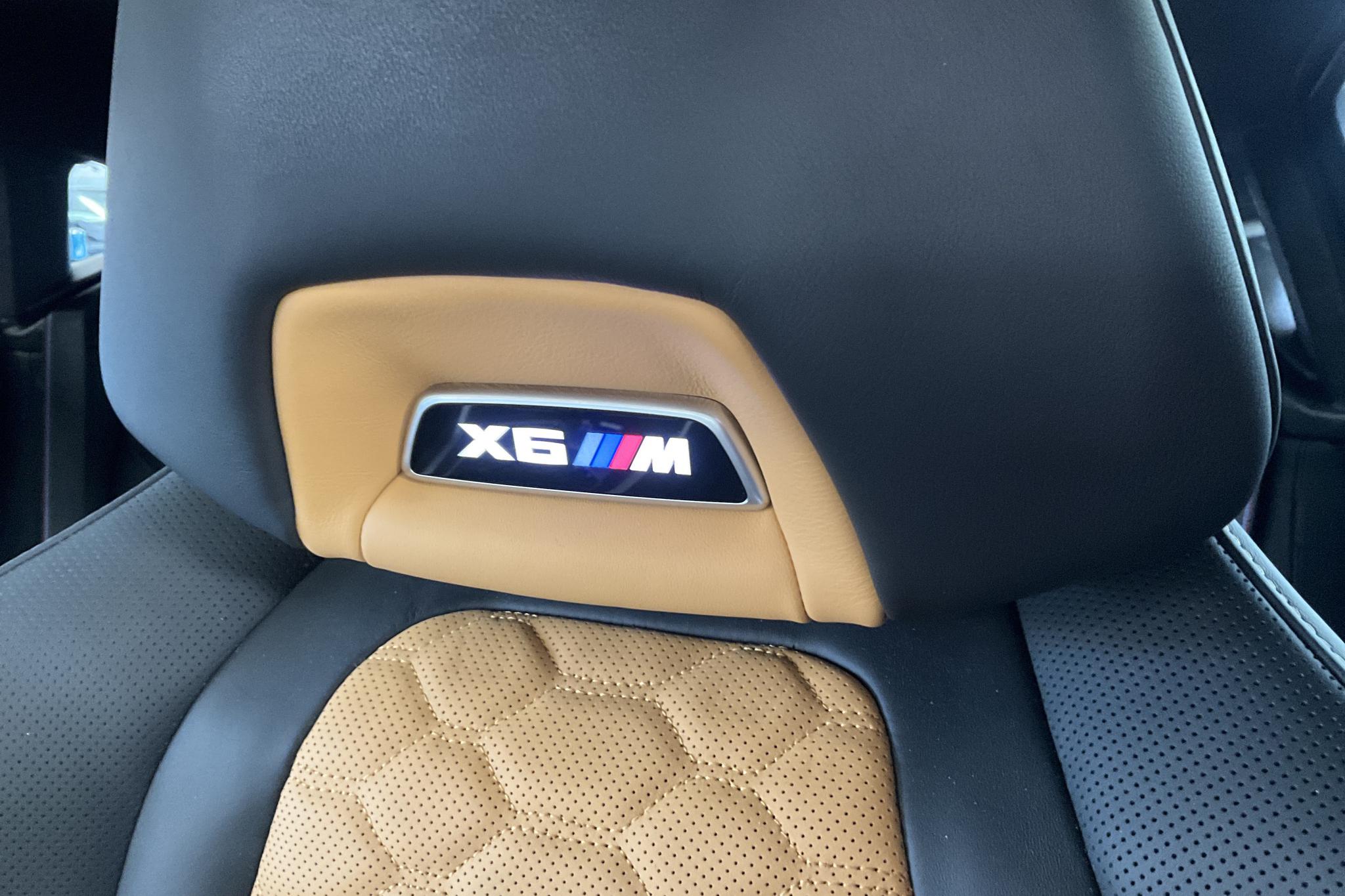 BMW X6 M Competition, G06 (625hk) - 1 977 mil - Automat - grå - 2021