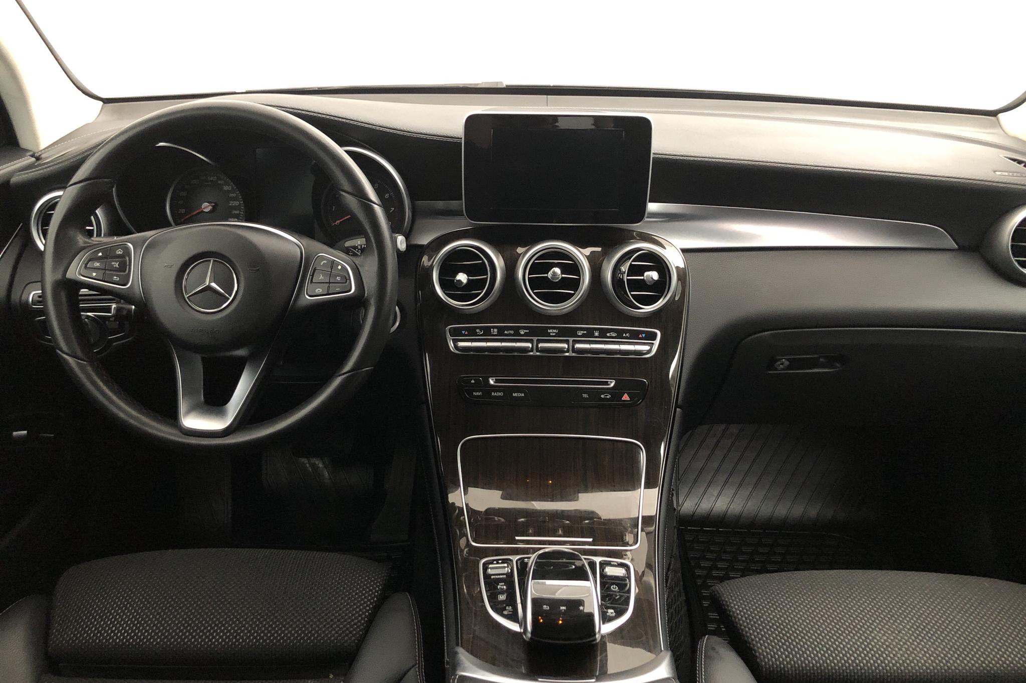 Mercedes GLC 350 e 4MATIC X253 (211hk) - 121 350 km - Automatic - black - 2018