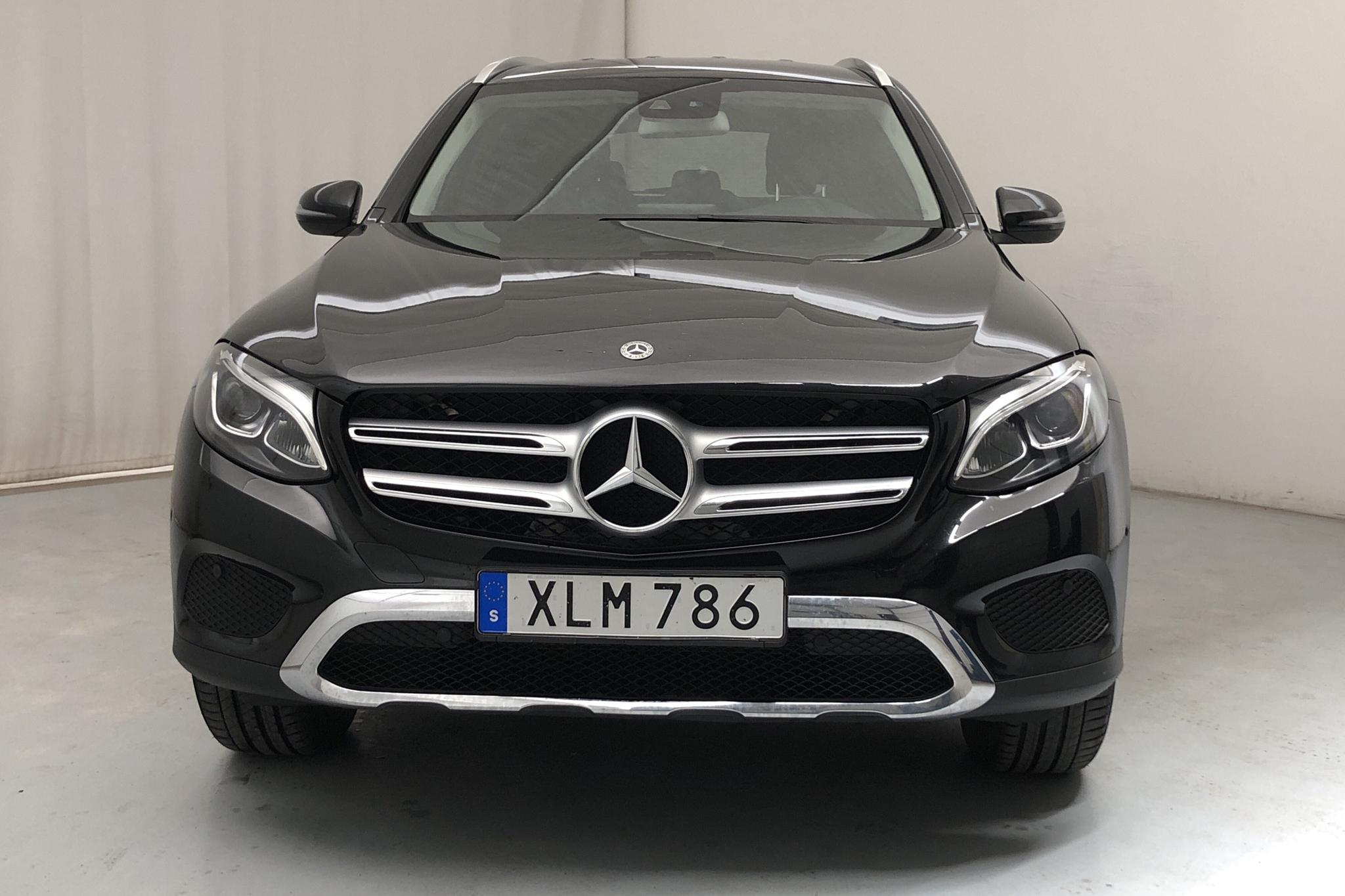 Mercedes GLC 350 e 4MATIC X253 (211hk) - 121 350 km - Automatic - black - 2018