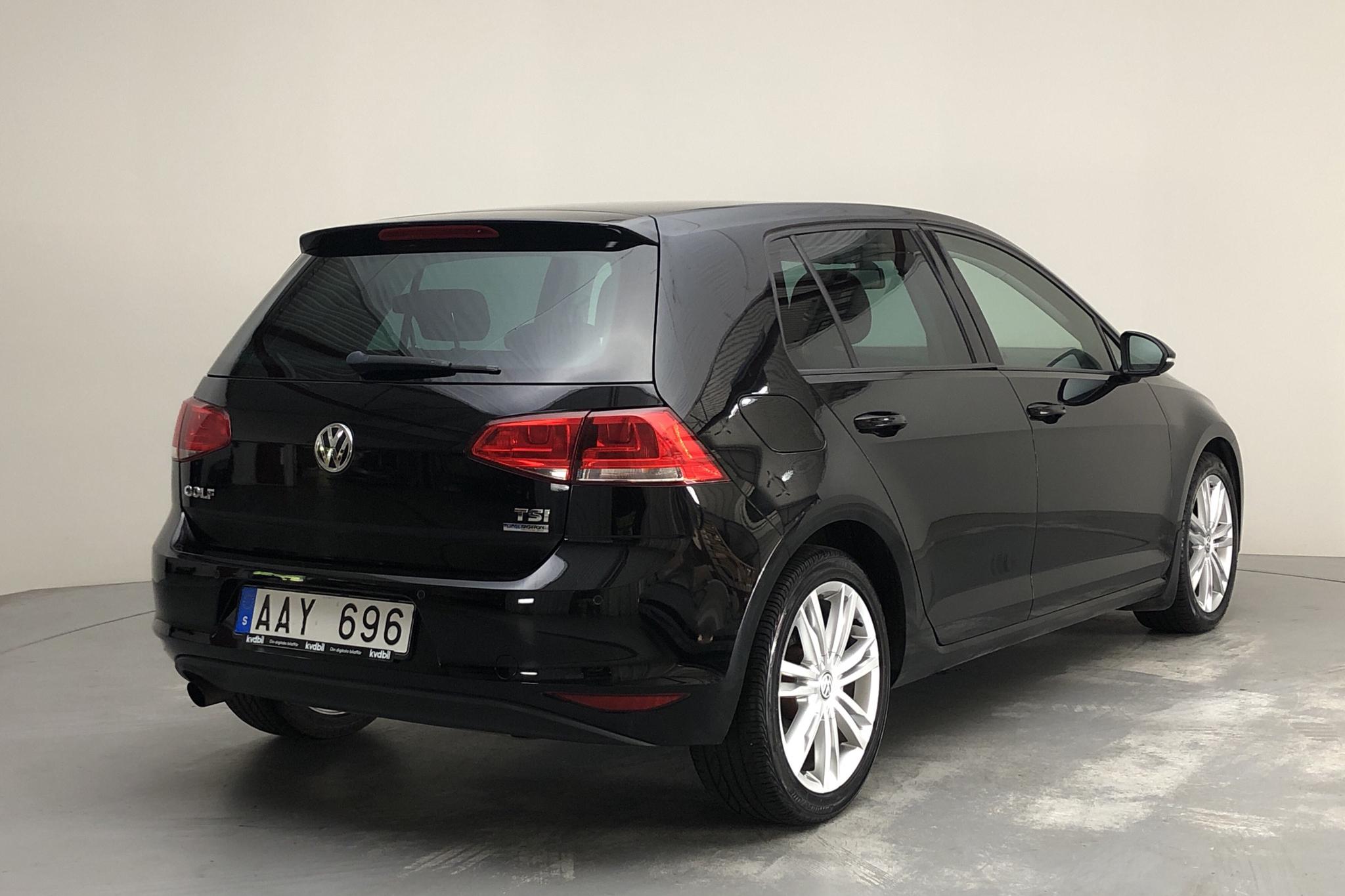VW Golf VII 1.2 TSI 5dr (105hk) - 9 861 mil - Manuell - svart - 2013