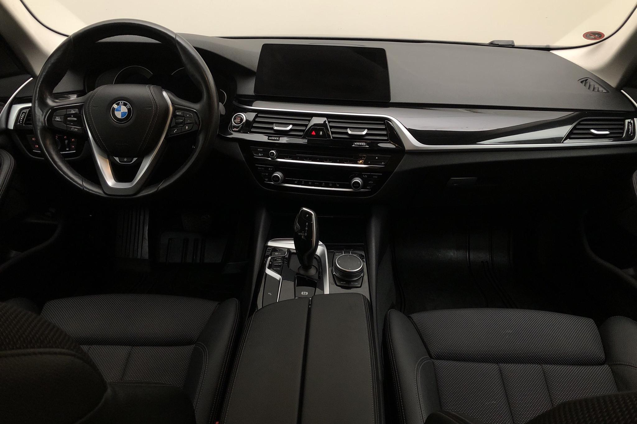 BMW 520d Touring, G31 (190hk) - 83 670 km - Automatic - black - 2018