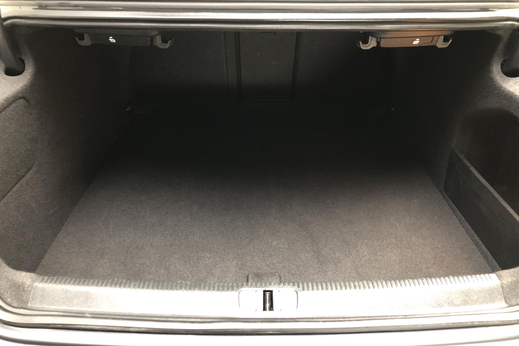 VW CC 2.0 TDI BlueMotion Technology 4Motion (177hk) - 2 866 mil - Automat - Dark Grey - 2015