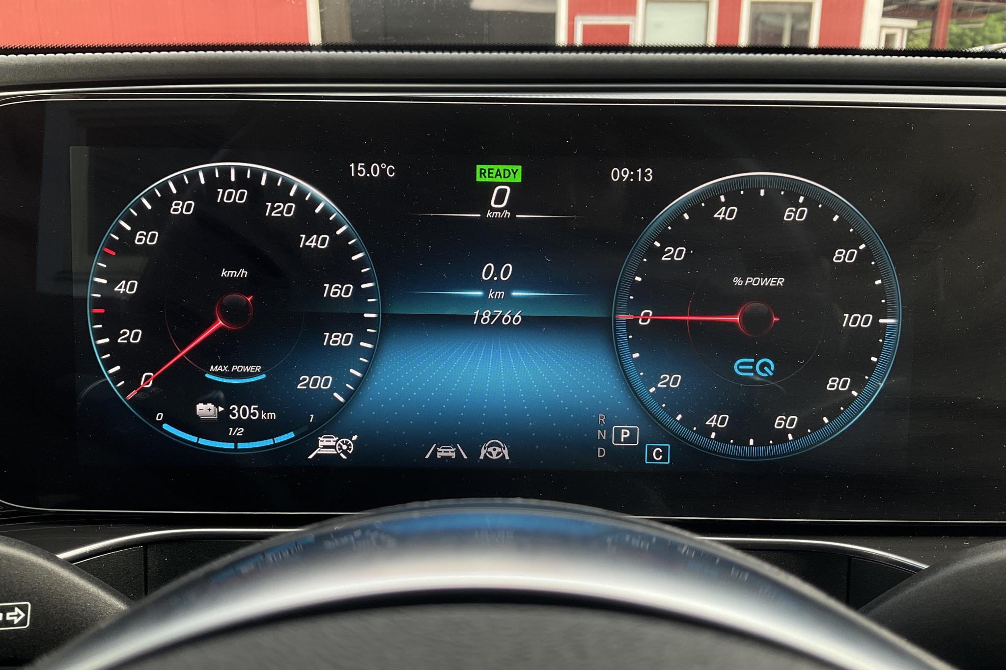 Mercedes EQC 400 4MATIC 80,0 kWh N293 (408hk) - 1 877 mil - Automat - grå - 2021