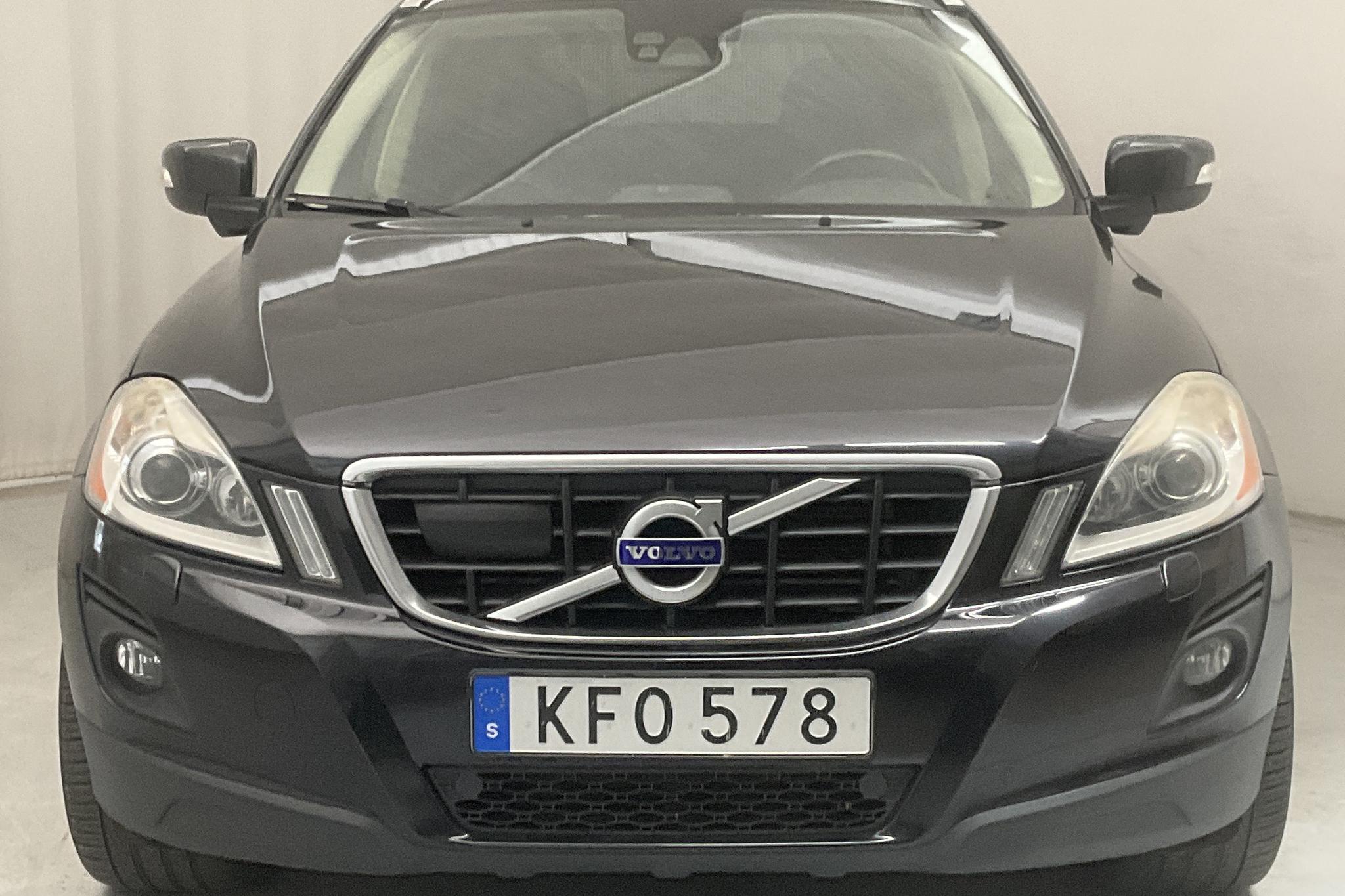 Volvo XC60 D5 AWD (205hk) - 214 860 km - Automatic - black - 2010