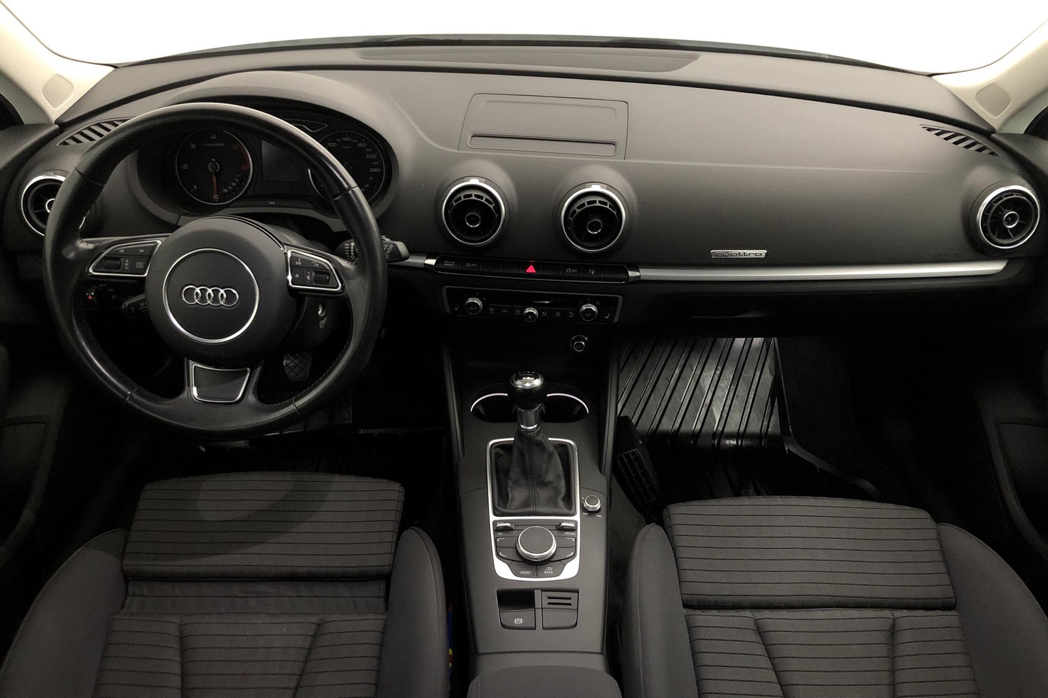 Audi A3 2.0 TDI Sportback quattro (150hk) - 13 723 mil - Manuell - vit - 2015
