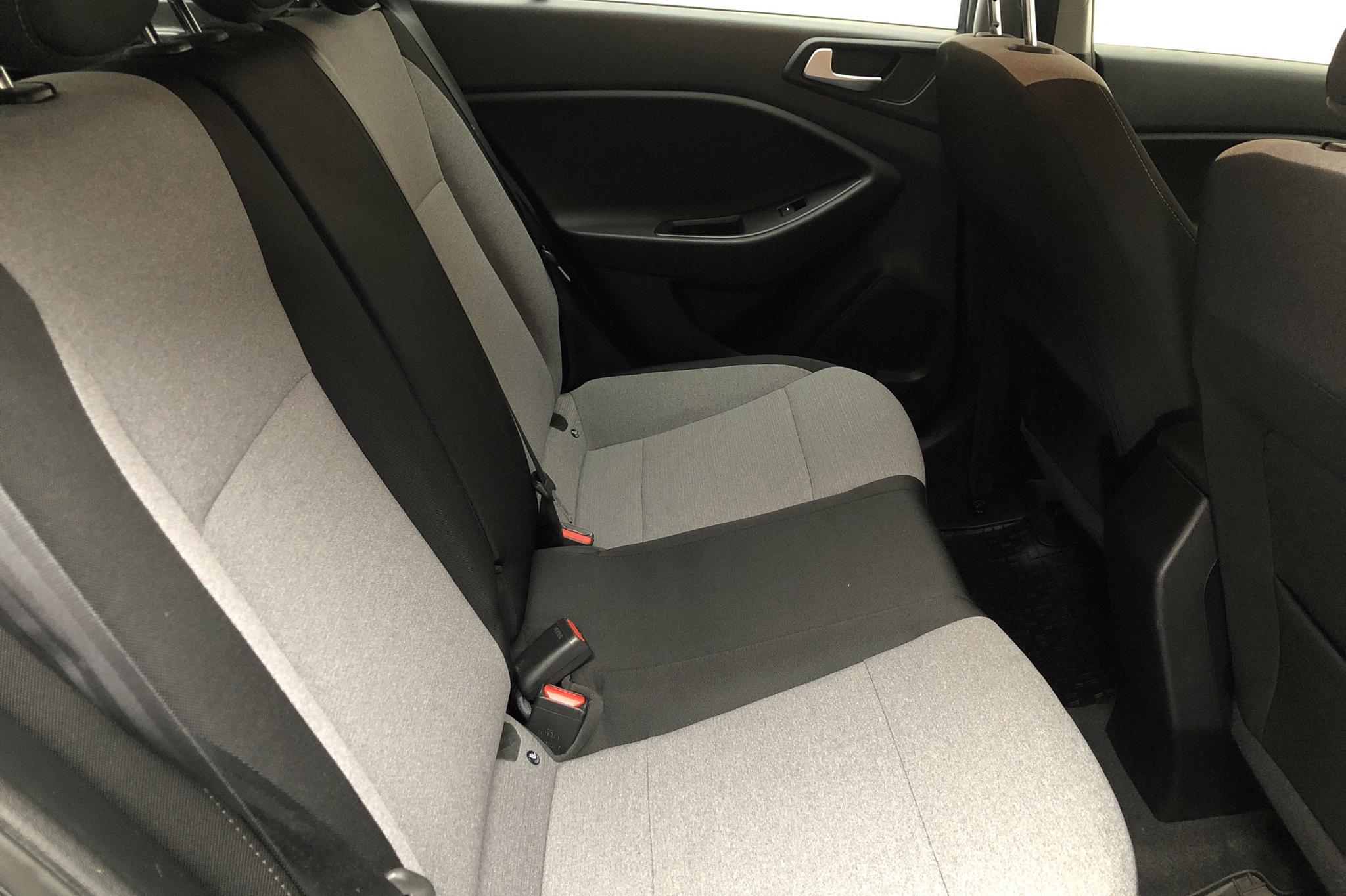Hyundai i20 1.0t (100hk) - 86 420 km - Manual - Dark Grey - 2017