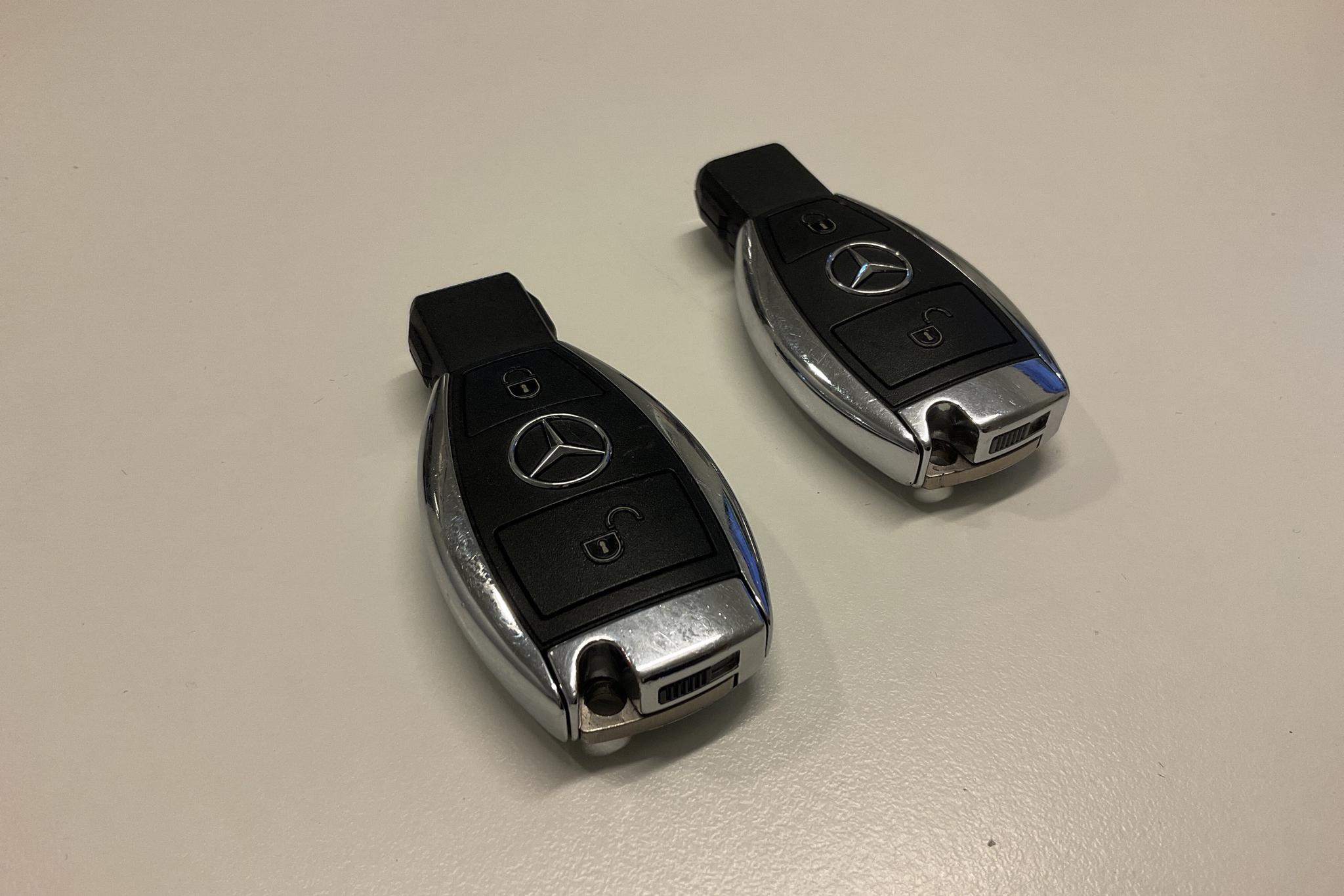 Mercedes GLA 200 d X156 (136hk) - 61 530 km - Automatic - Dark Blue - 2019