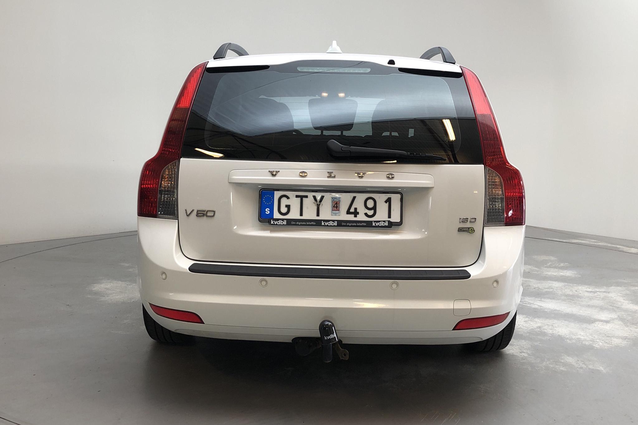 Volvo V50 1.6D DRIVe (109hk) - 145 480 km - Manual - white - 2010