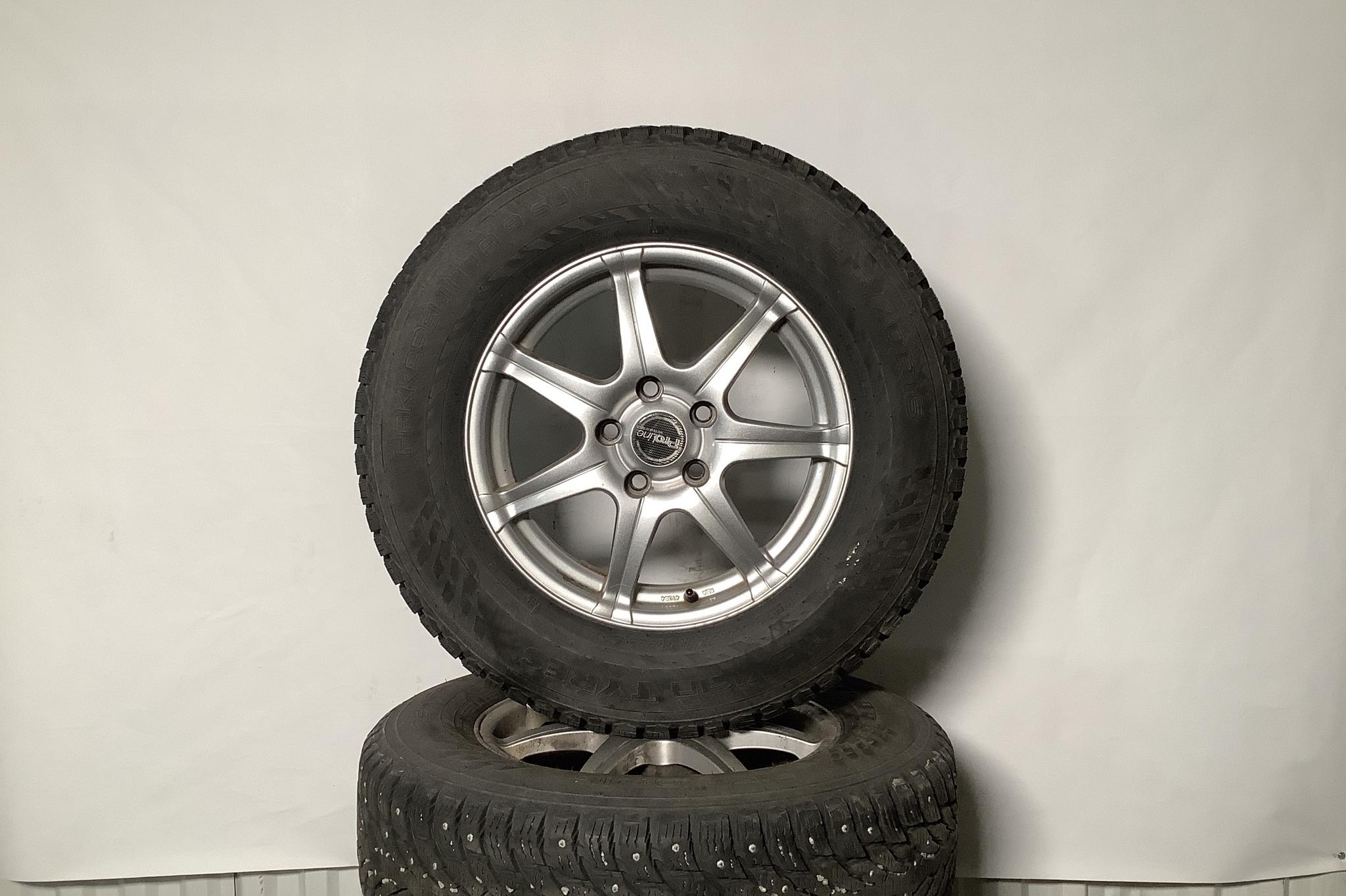 KIA Sportage 1.7 CRDi 2WD (115hk) - 13 425 mil - Manuell - grå - 2012