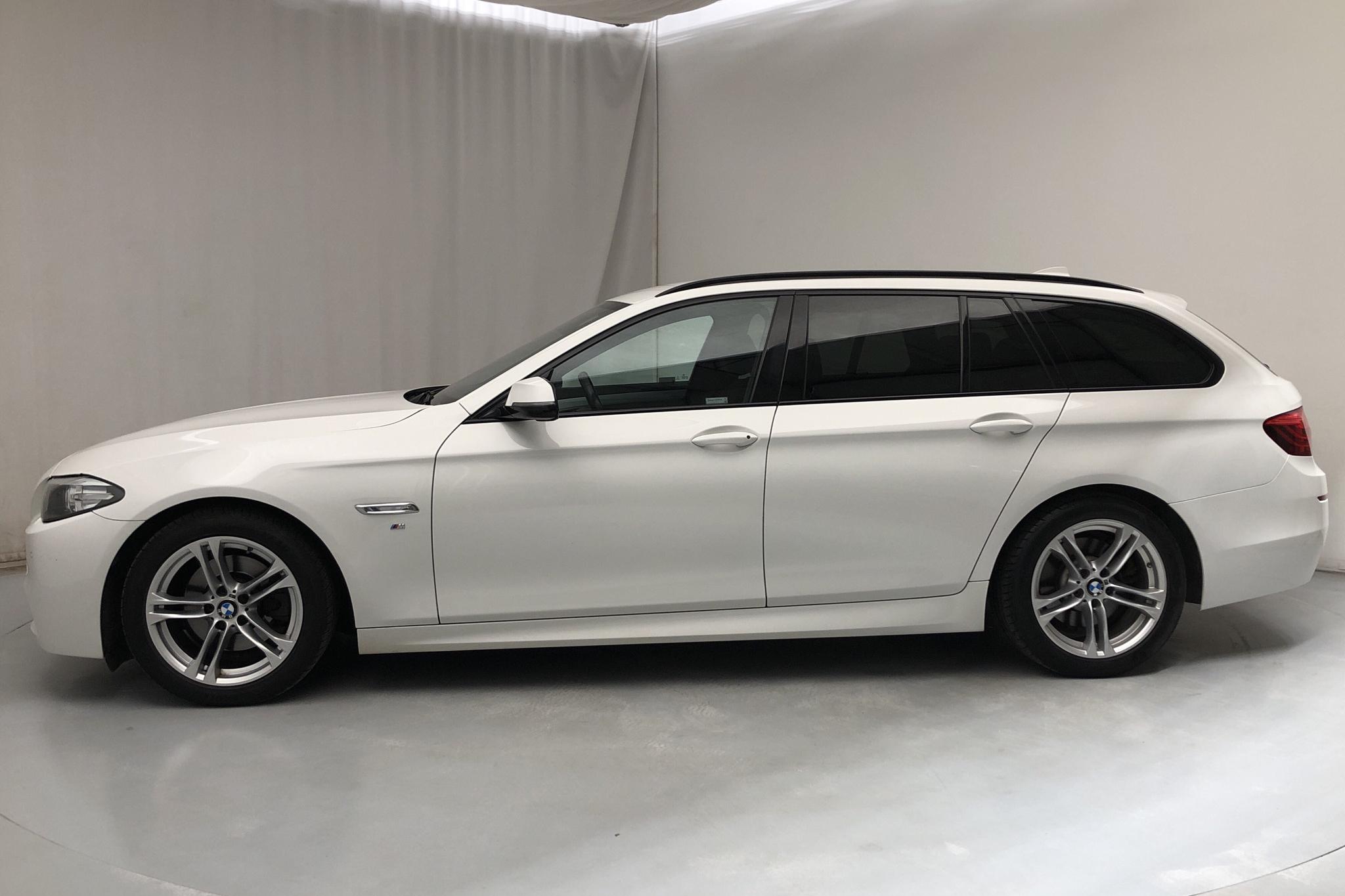 BMW 520d Touring, F11 (190hk) - 14 694 mil - Automat - vit - 2017