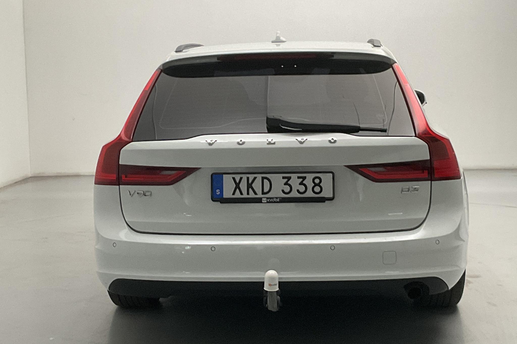 Volvo V90 D3 (150hk) - 127 990 km - Automatic - white - 2018