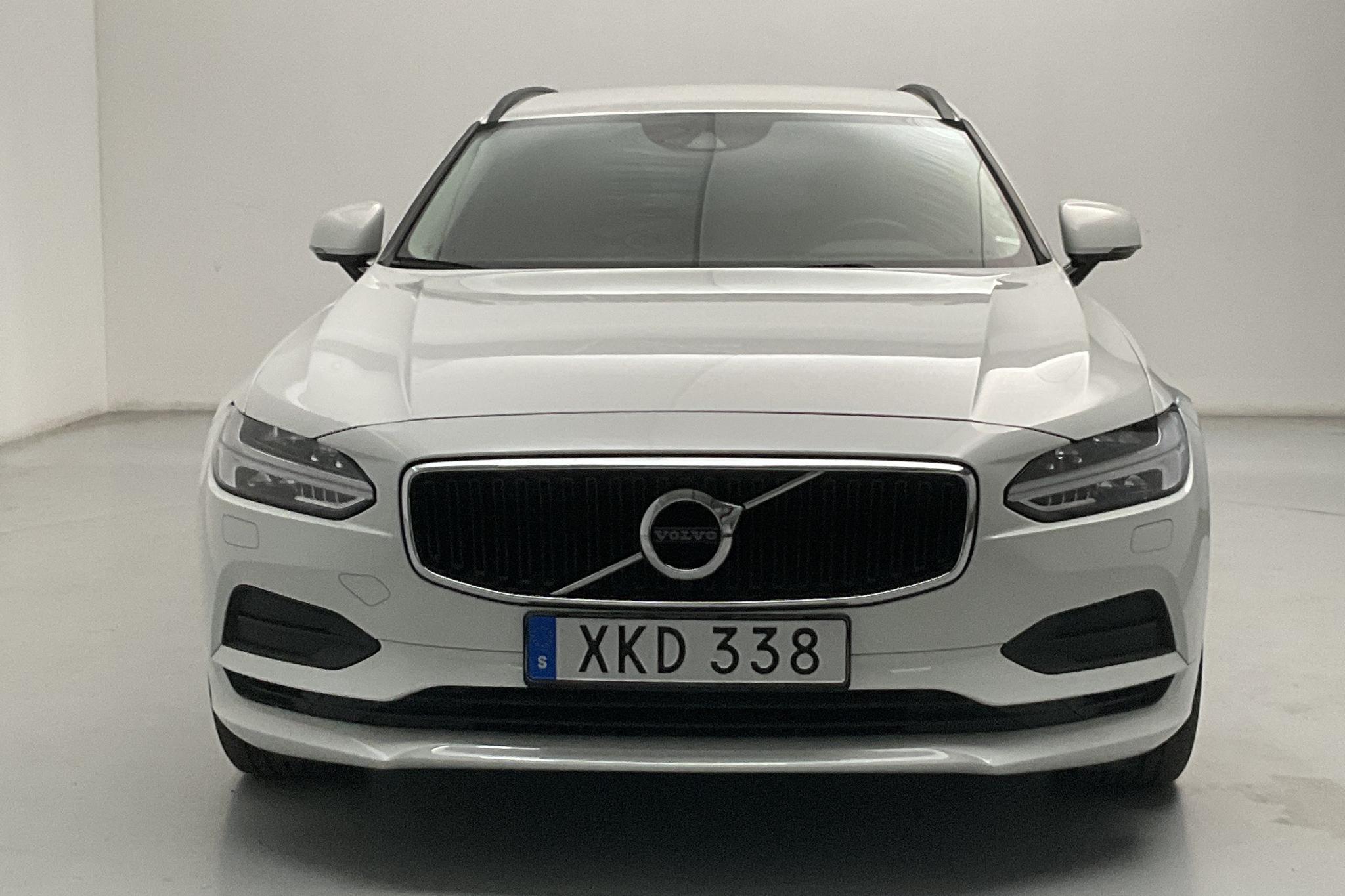 Volvo V90 D3 (150hk) - 127 990 km - Automatic - white - 2018