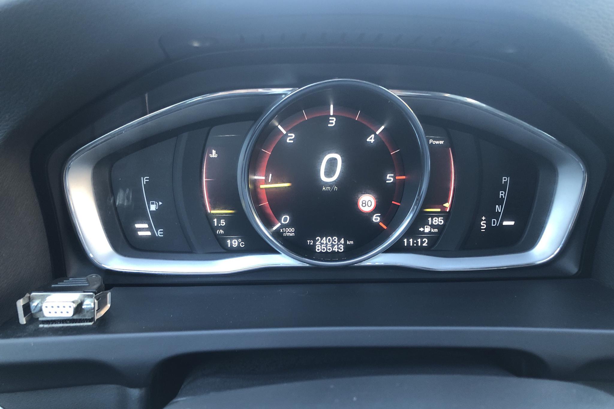 Volvo V60 D3 Cross Country (150hk) - 8 554 mil - Automat - vit - 2018