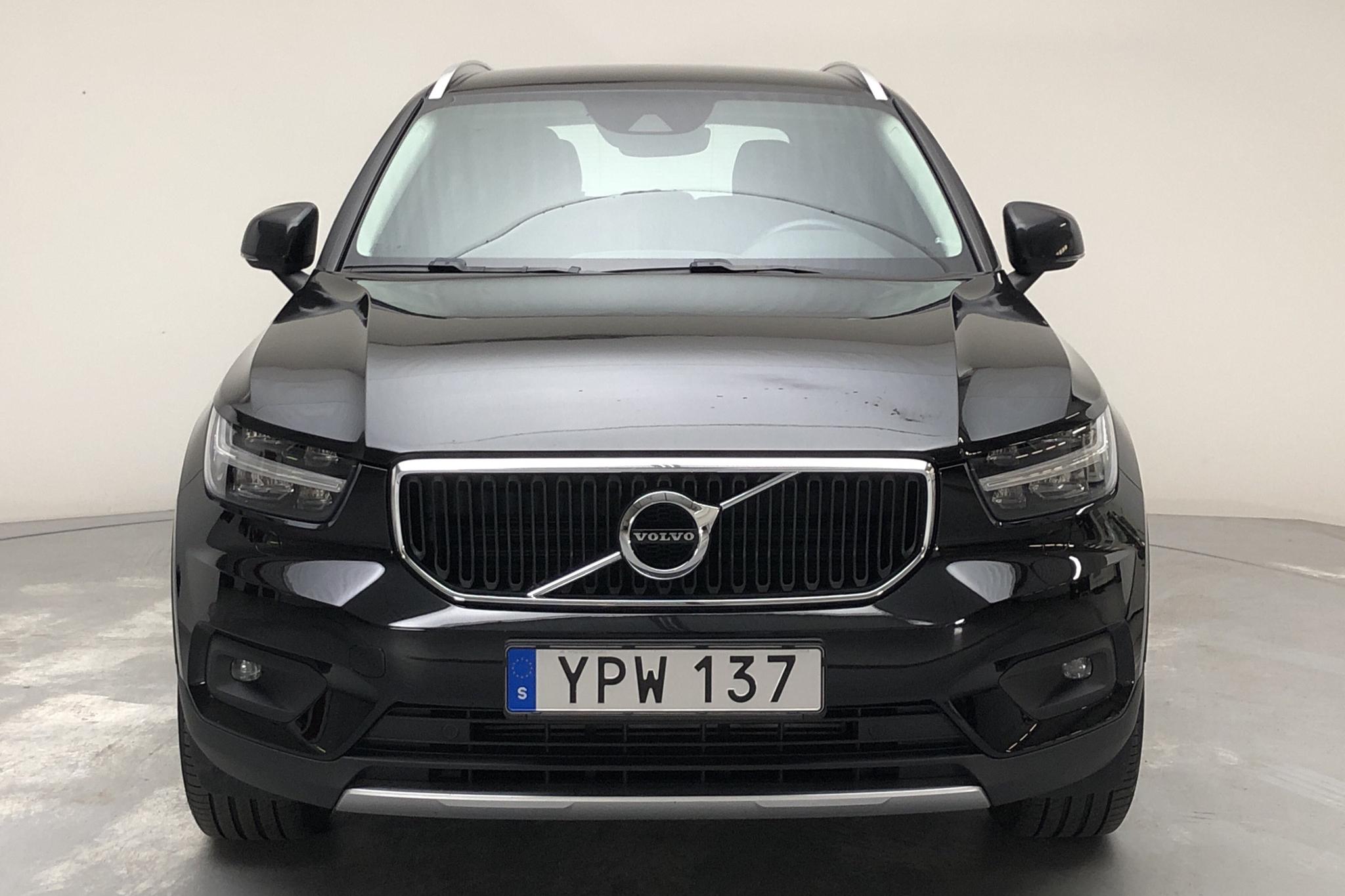 Volvo XC40 D3 2WD (150hk) - 77 160 km - Automatic - black - 2019