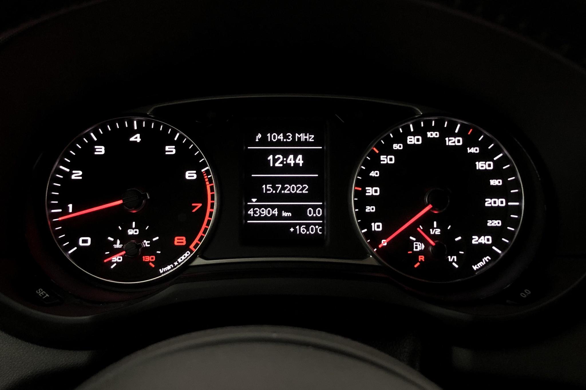 Audi A1 1.4 TFSI Sportback (125hk) - 43 910 km - Manual - black - 2017