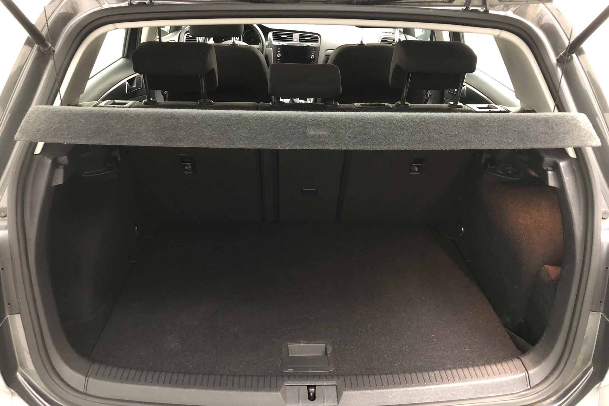 VW Golf VII 1.5 TSI 5dr (130hk) - 3 068 mil - Automat - Dark Grey - 2019