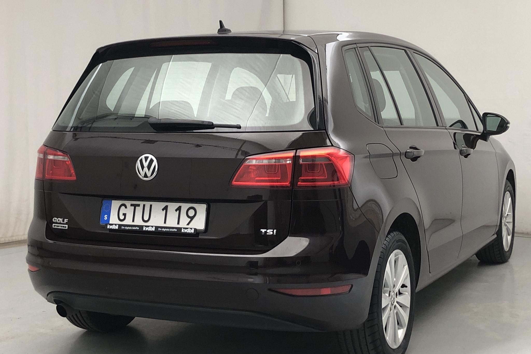 VW Golf VII 1.2 TSI BlueMotion Technology Sportsvan (110hk) - 68 960 km - Manual - Dark Brown - 2018