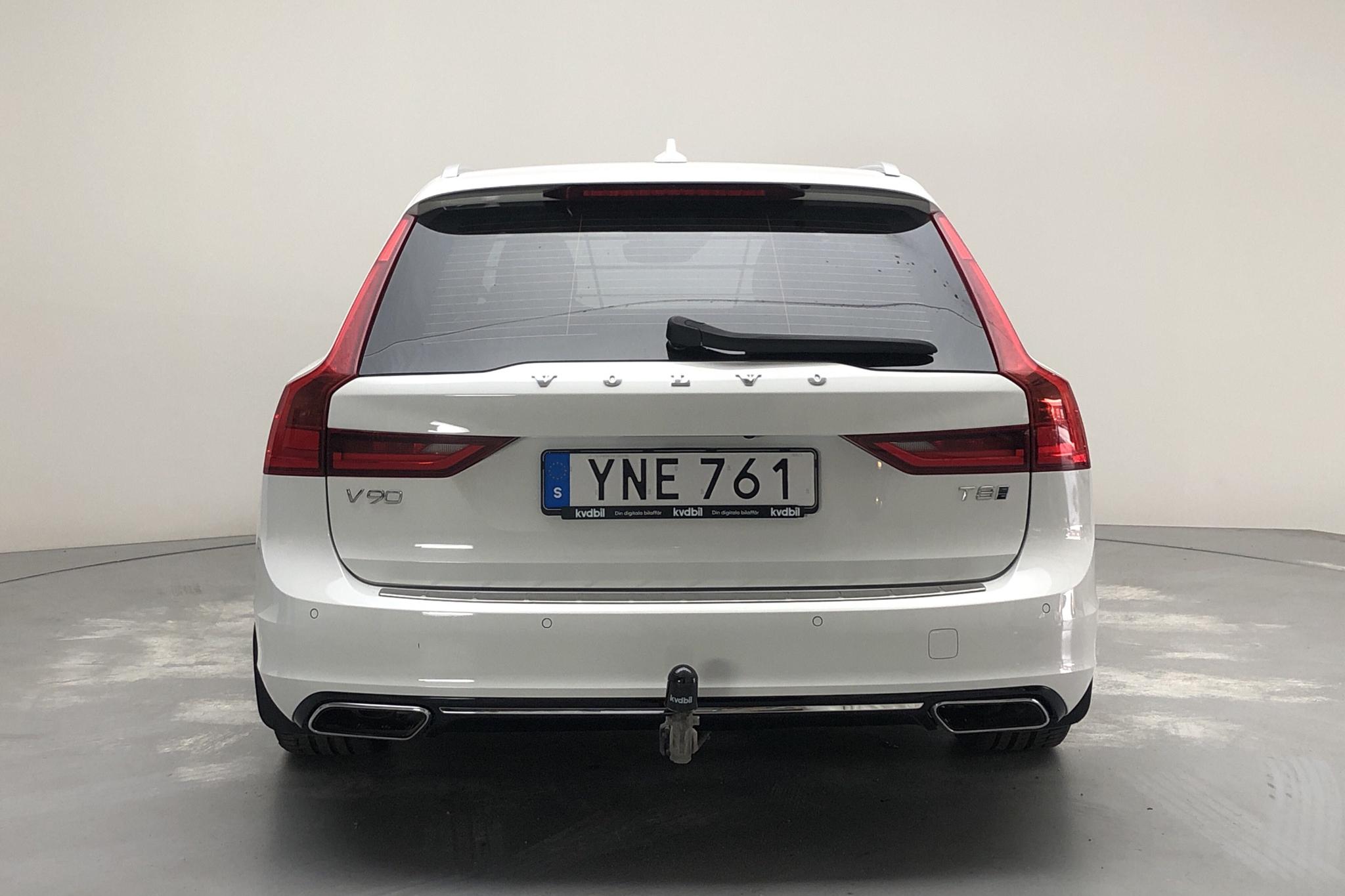 Volvo V90 T8 AWD Twin Engine (390hk) - 222 270 km - Automatic - white - 2019