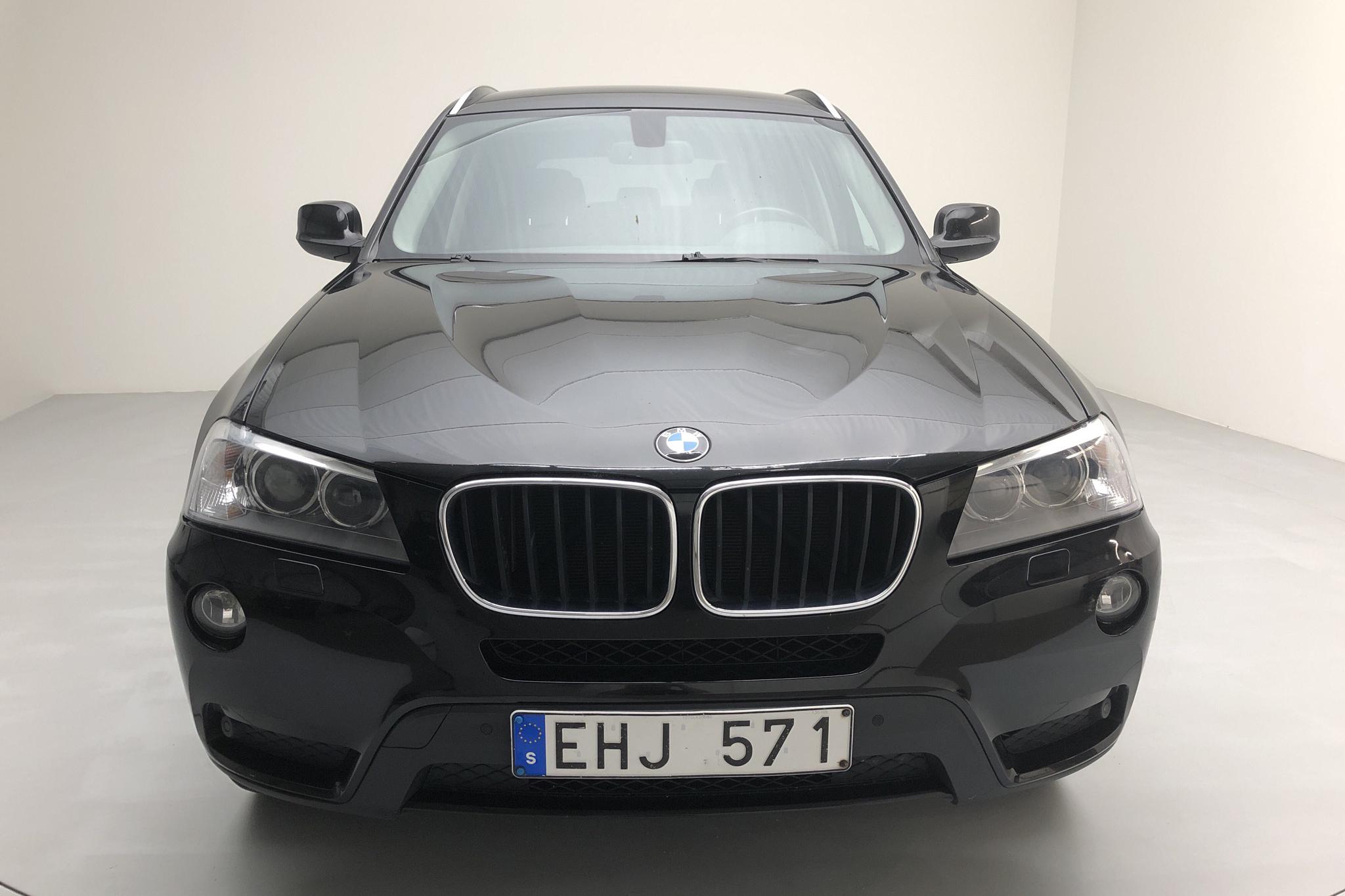 BMW X3 xDrive20d, F25 (184hk) - 195 350 km - Manual - black - 2013