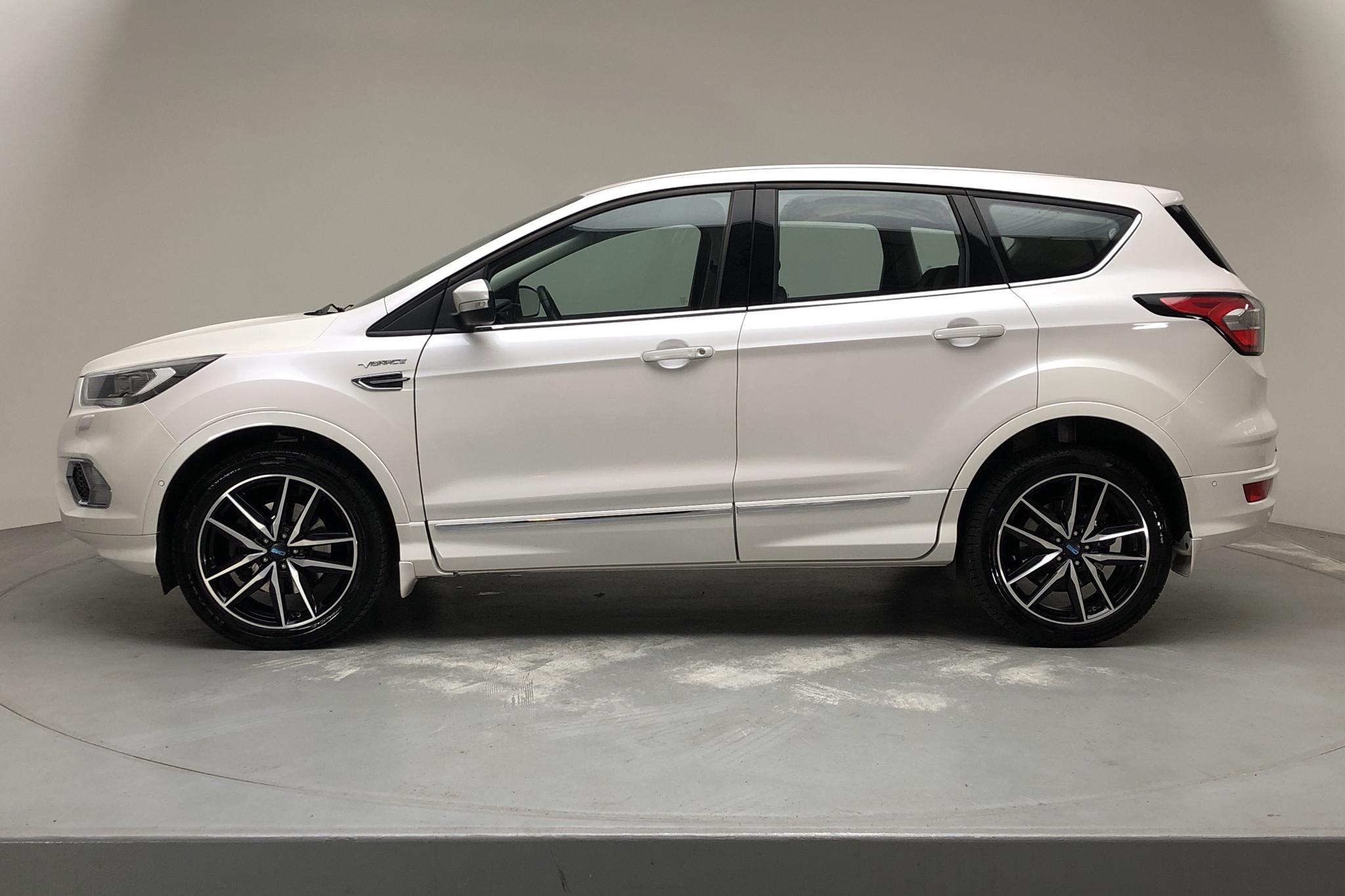 Ford Kuga 2.0 TDCi AWD (180hk) - 144 670 km - Automatic - white - 2017