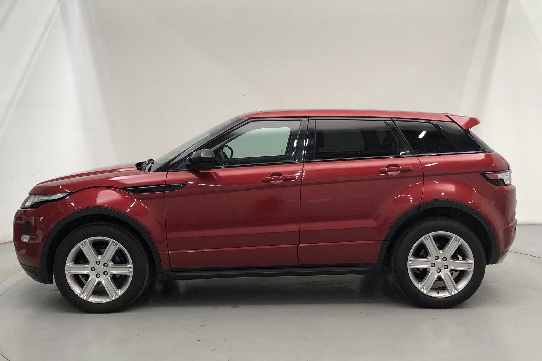 Land Rover Range Rover Evoque 2.2 SD4 5dr (190hk) - 9 538 mil - Automat - röd - 2015