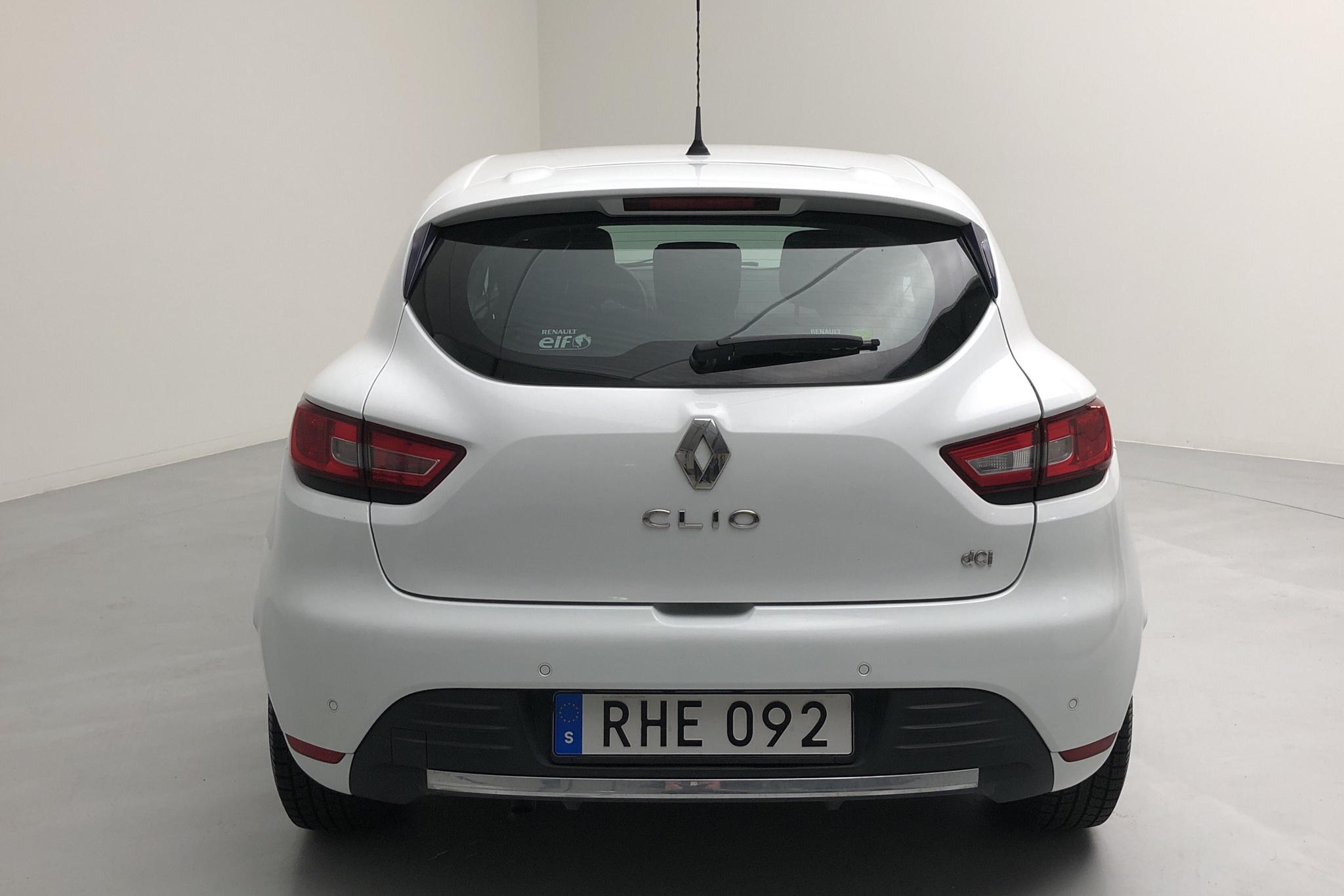 Renault Clio IV 1.5 dCi 5dr (90hk) - 93 360 km - Manual - white - 2017