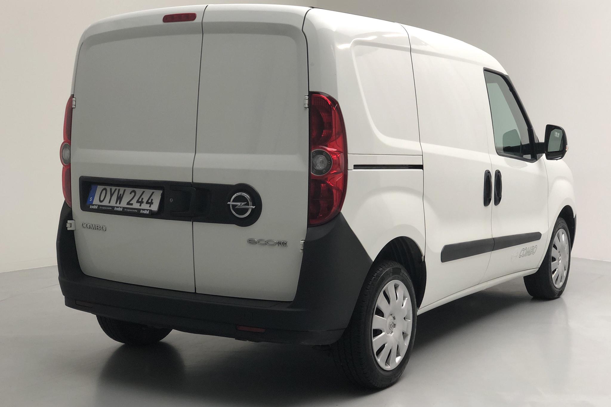 Opel Combo 1.3 CDTI Skåp (90hk) - 63 300 km - Manual - white - 2016