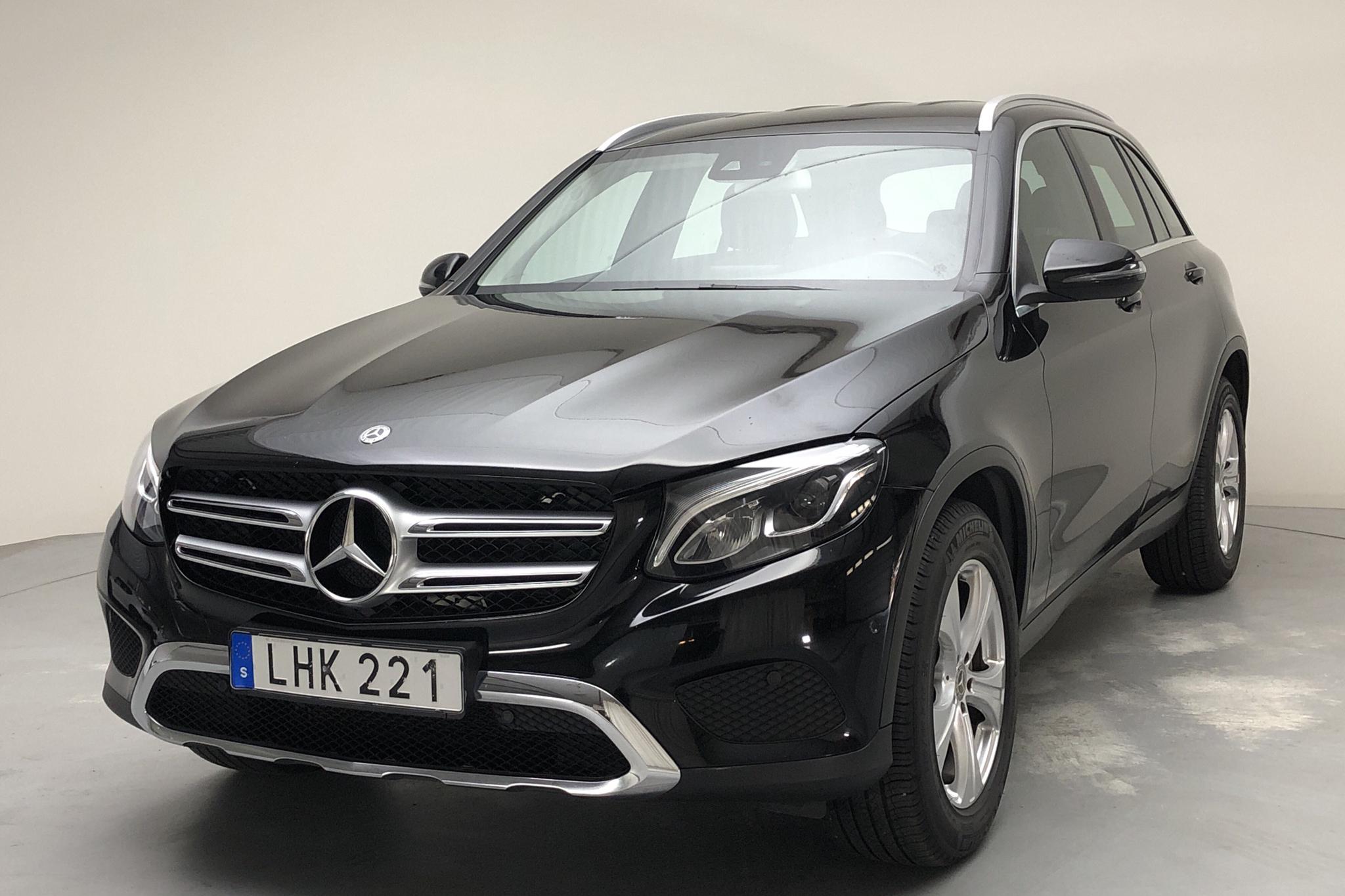 Mercedes GLC 220 d 4MATIC X253 (170hk) - 107 070 km - Automatic - black - 2018