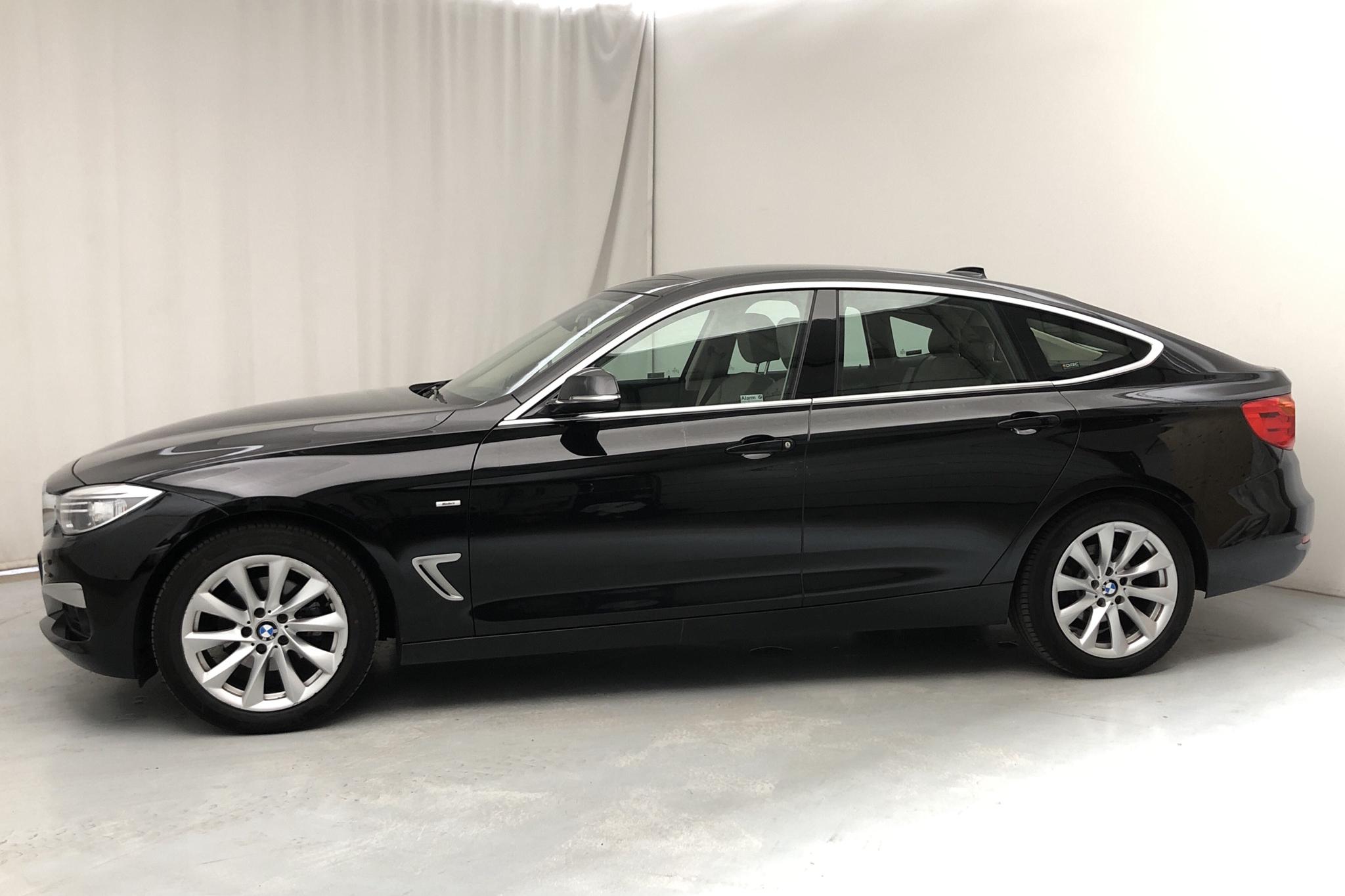 BMW 320d GT xDrive, F34 (184hk) - 25 042 mil - Automat - svart - 2014